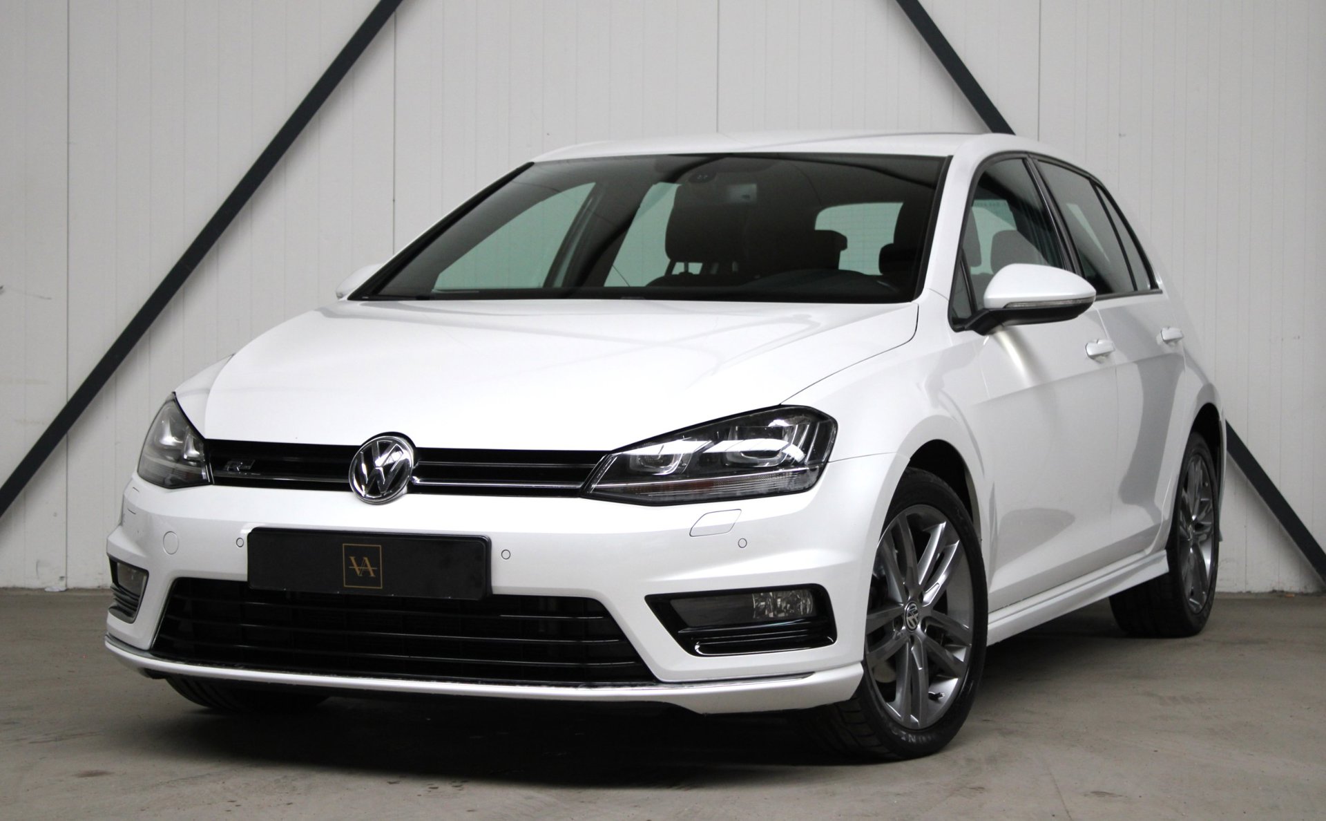 Volkswagen Golf 1.4 TSI 3X R-Line l Xenon l LED l LEDER
