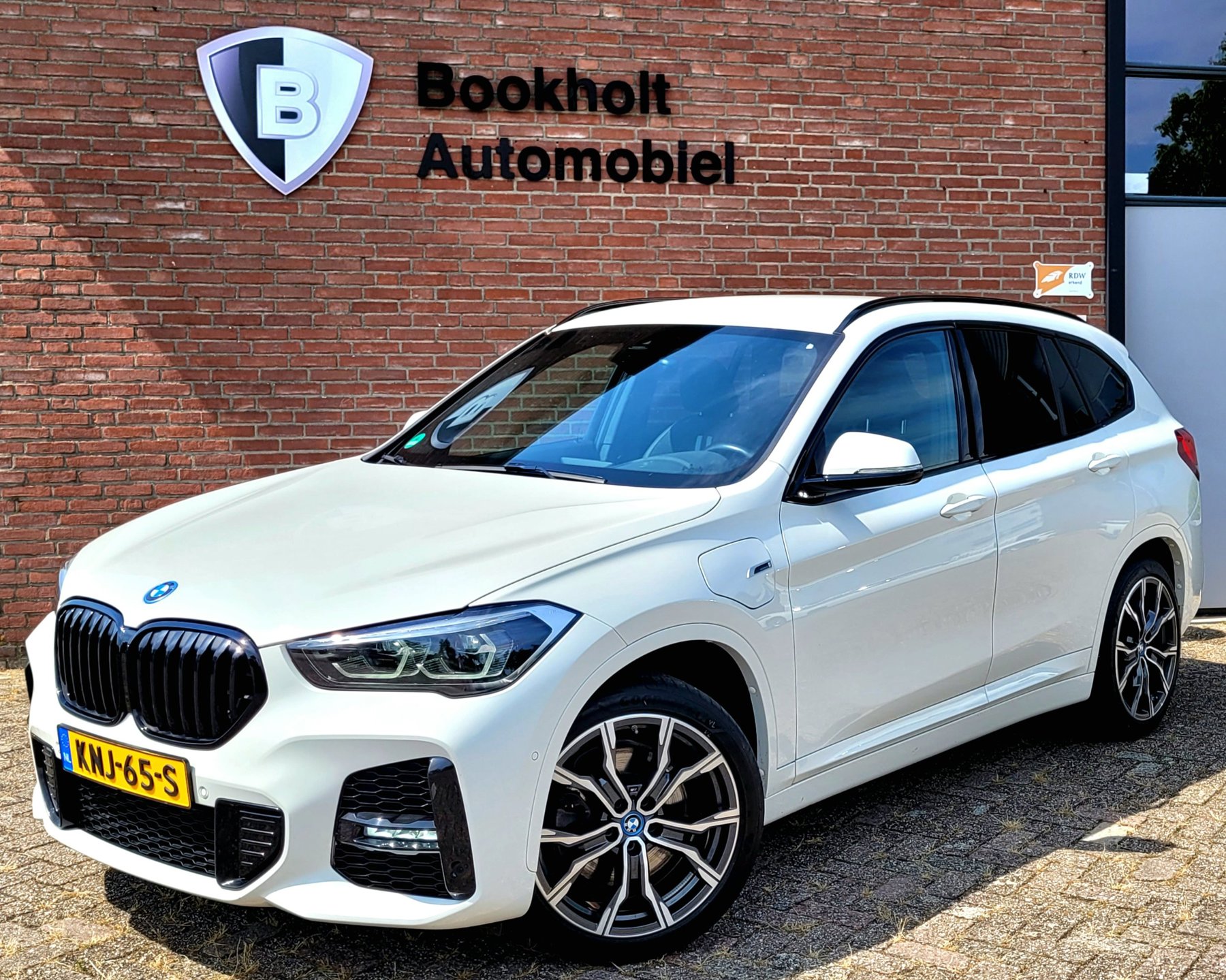 BMW X1 XDrive25e M-Sport, Camera, HiFi, Adaptive LED, 19 inch, DAB (94% SOH - 220PK)