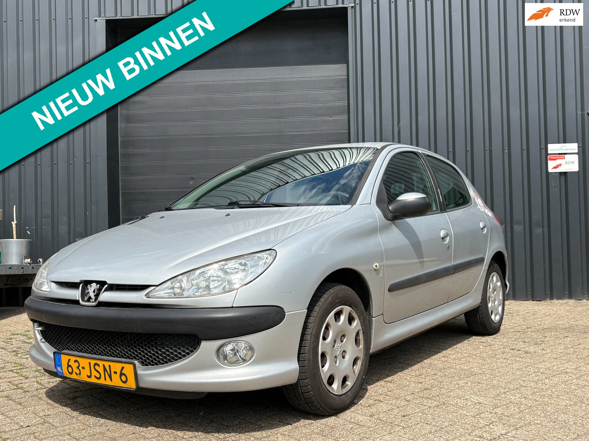 Peugeot 206 1.4 One-line-facelift-APK tm 24-08-2027