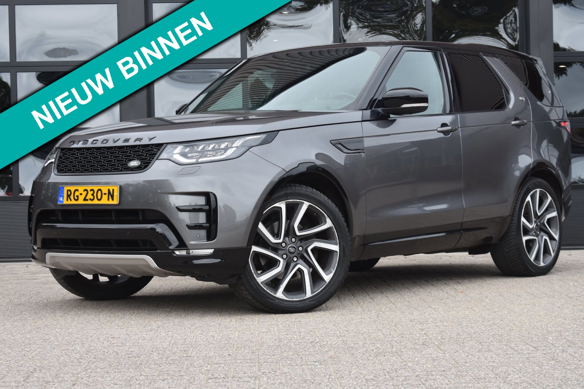 Land Rover Discovery 3.0 Td6 HSE Luxury '17 Leder LED Clima NAvi Cruise Inruil mogelijk