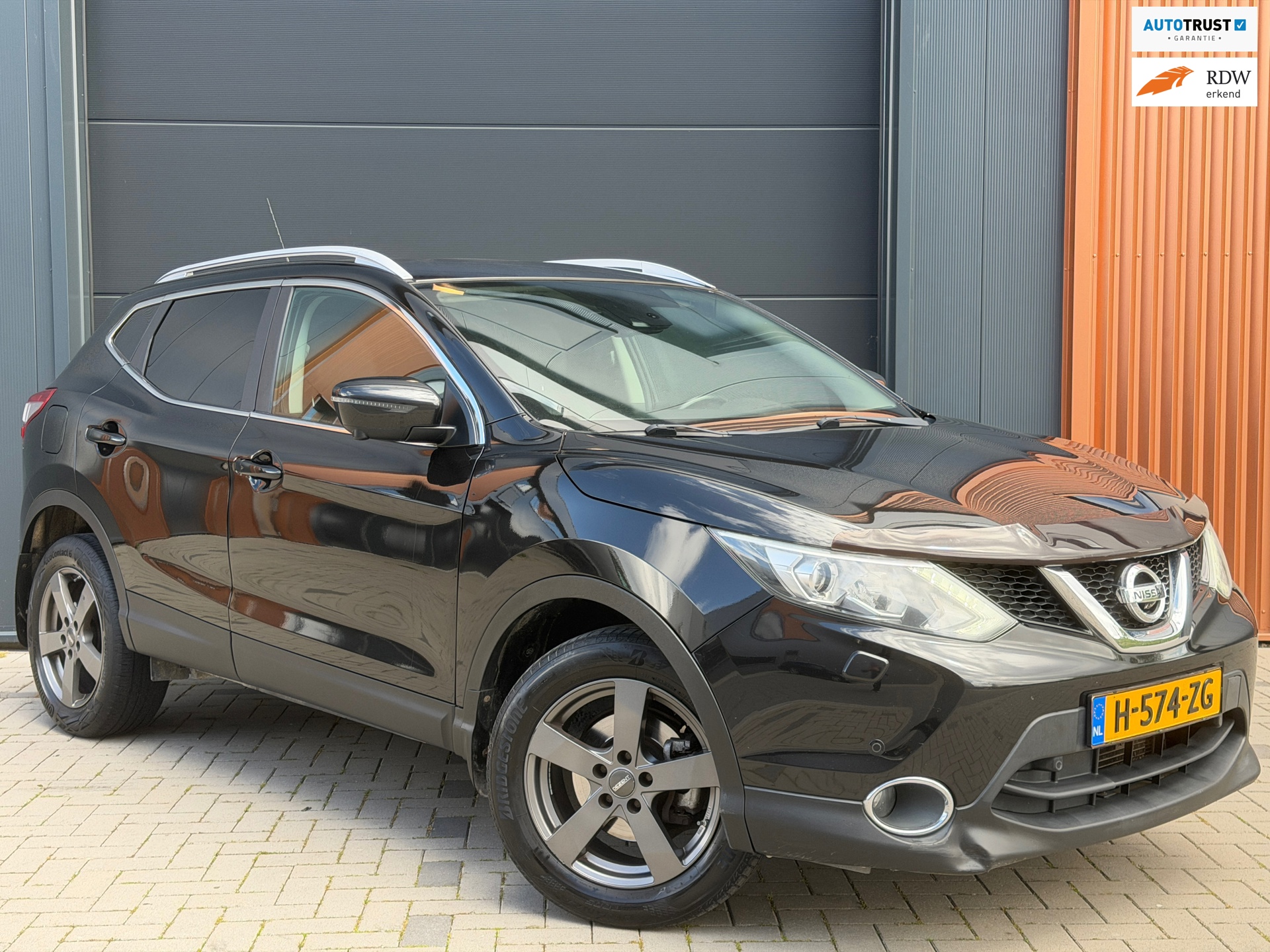 Nissan Qashqai 1.2 Tekna|Nieuwe Ketting|360 Graden Camera|Trekhaak|Stoelverwarming|Keyless
