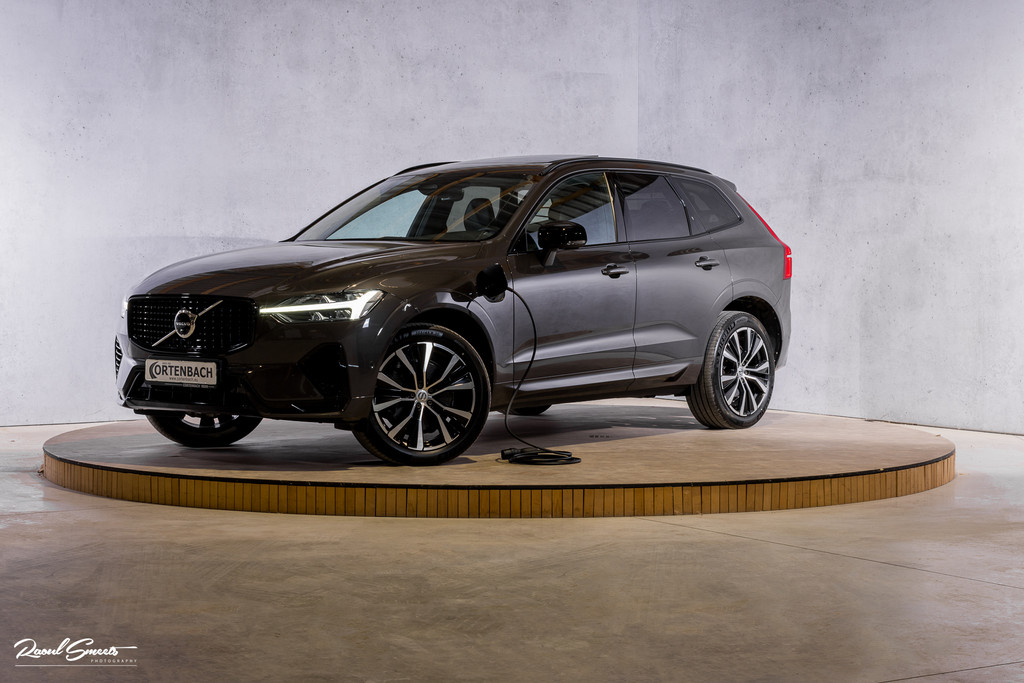 Volvo XC60 2.0 T6 Plug-in hybrid AWD Plus Dark Long Range