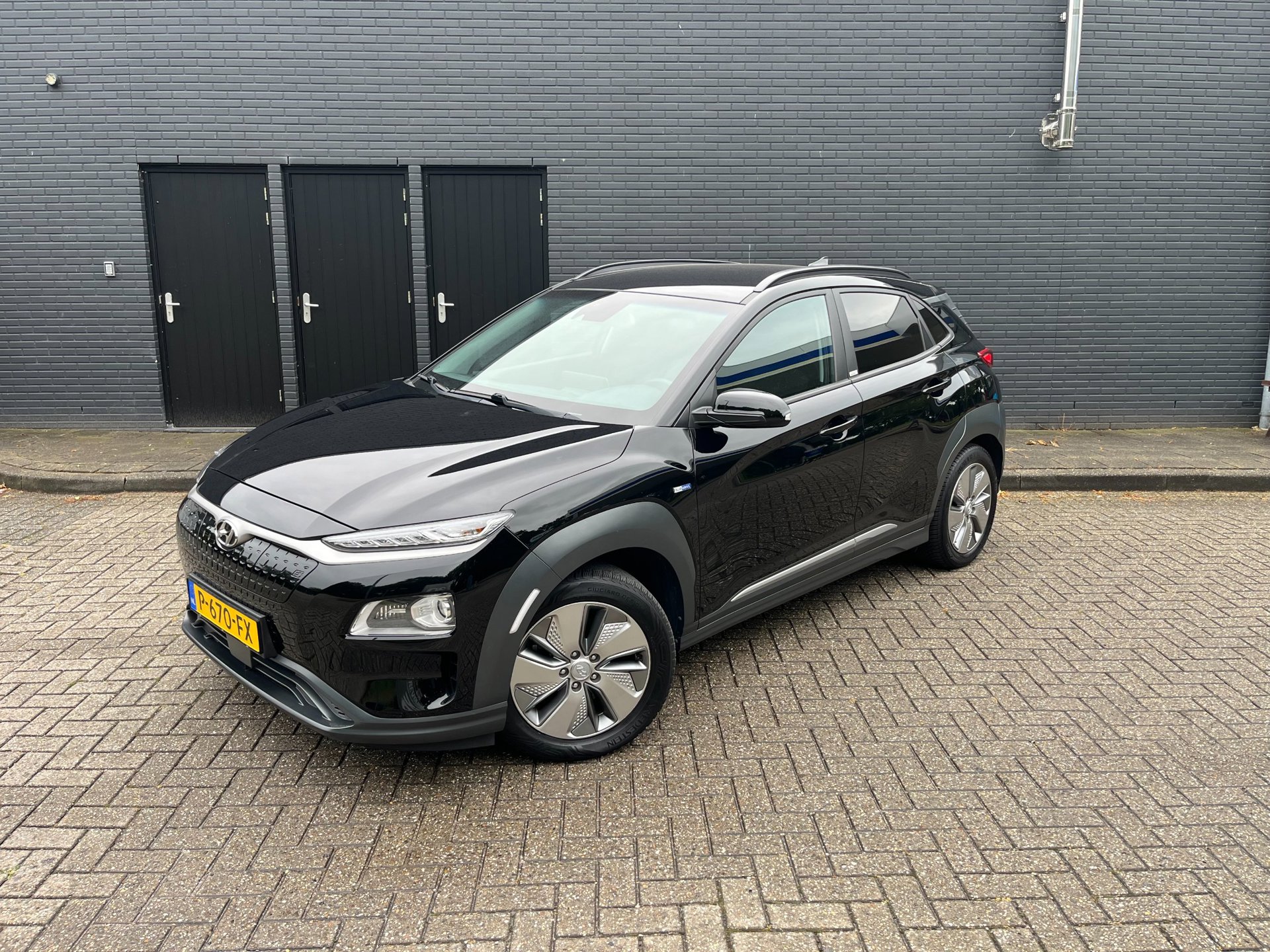 Hyundai Kona EV Comfort Smart 64 kWh SOH 100% Warmtepomp