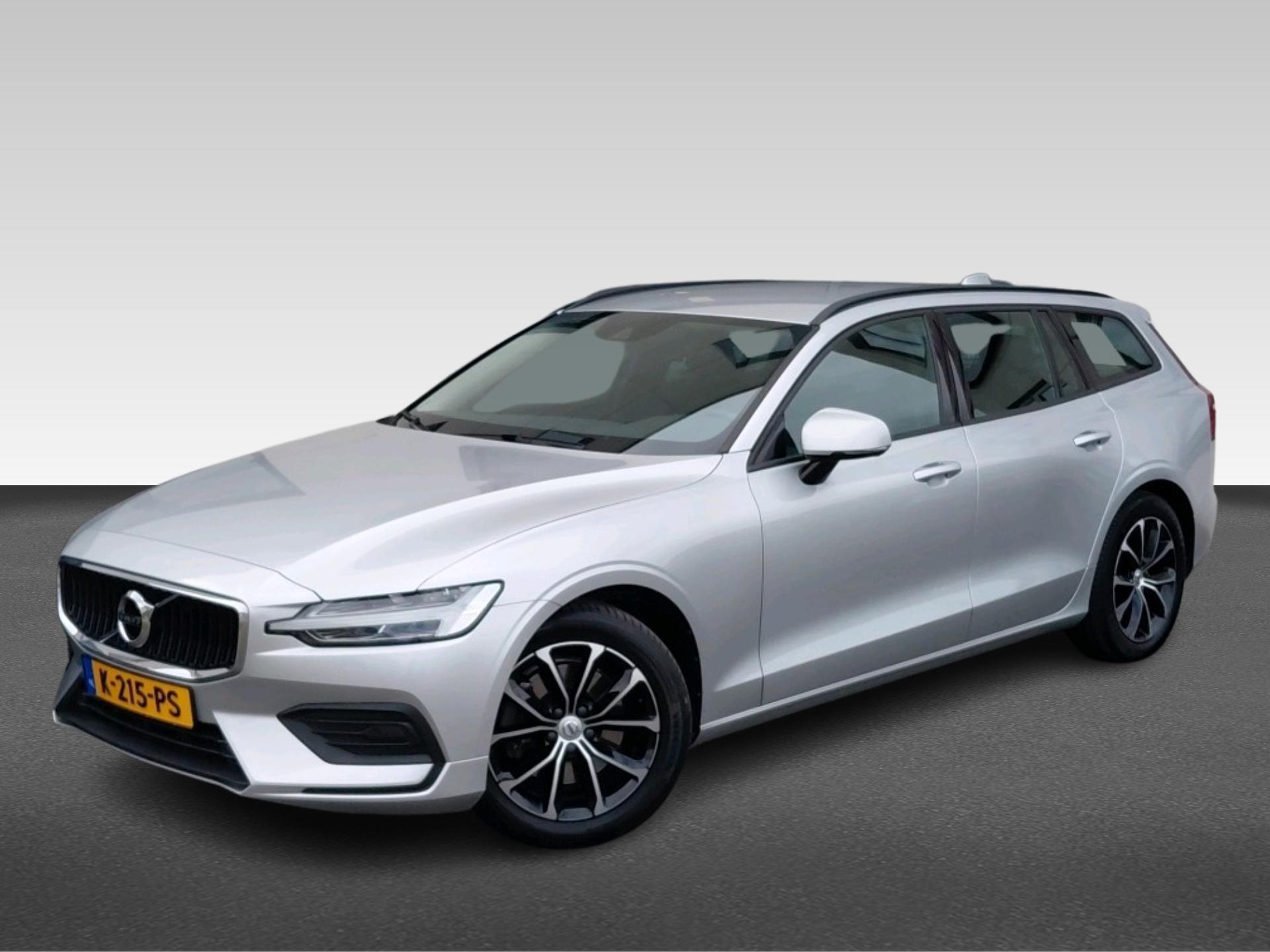 Volvo V60 2.0 B3 Momentum Advantage
