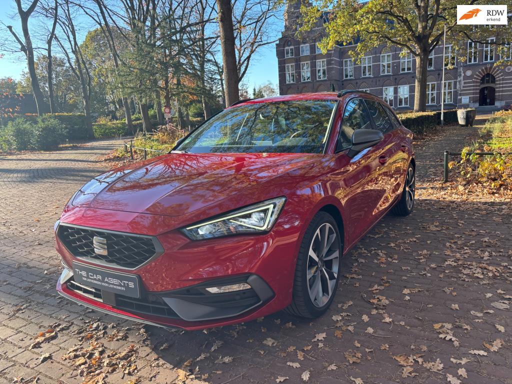 Seat Leon Sportstourer 1.5 eTSI FR Business Intense, lage km-stand