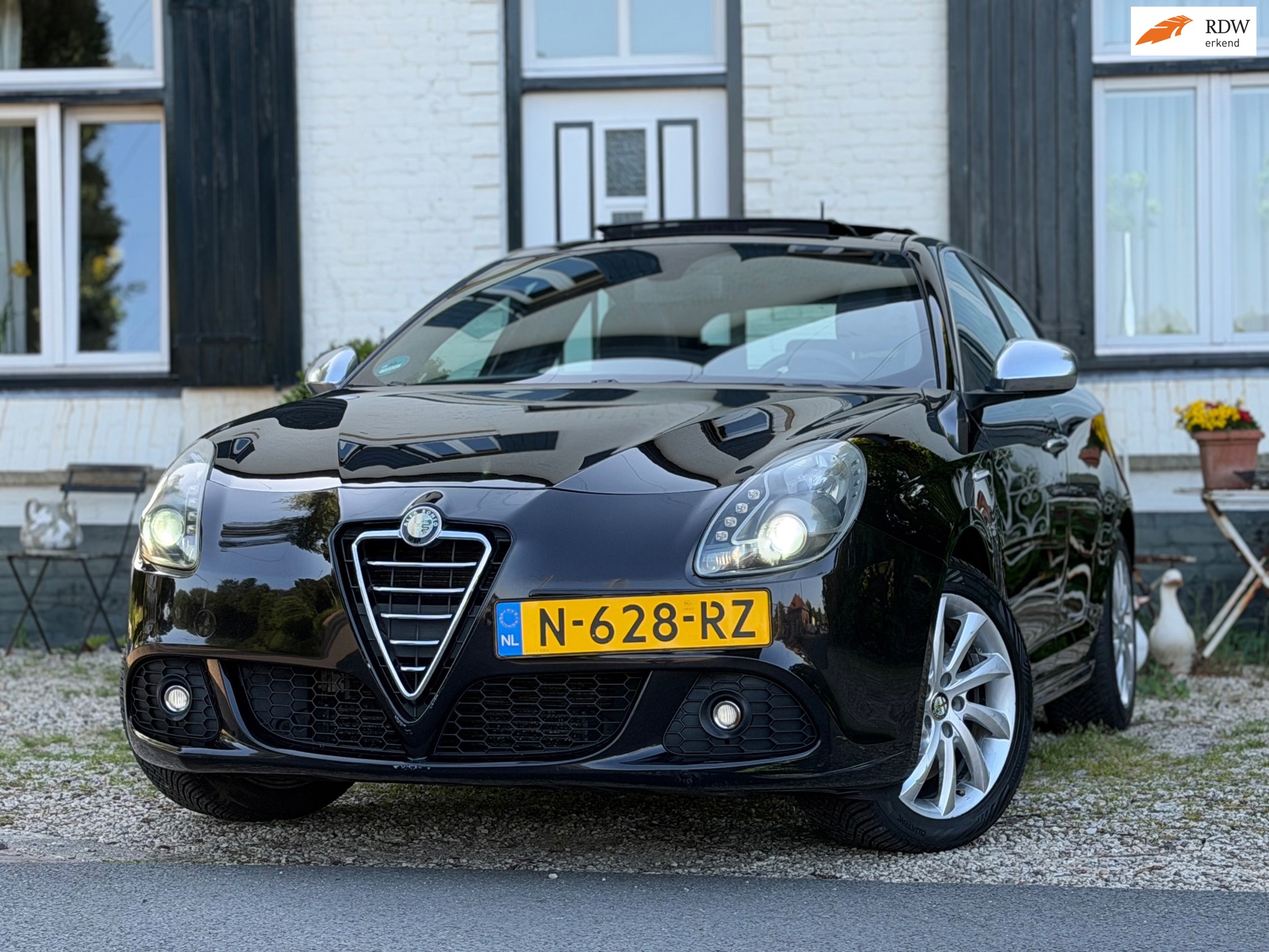 Alfa Romeo Giulietta 1.4 T Progression|Pano|Clima|Cruise|Nieuwe distributieriem|