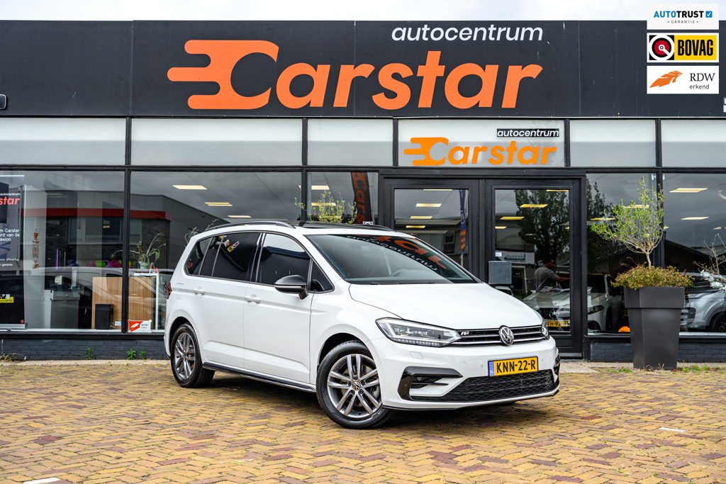 Volkswagen Touran 1.5 TSI R-Line 7p.|Carplay|Camera|Pano