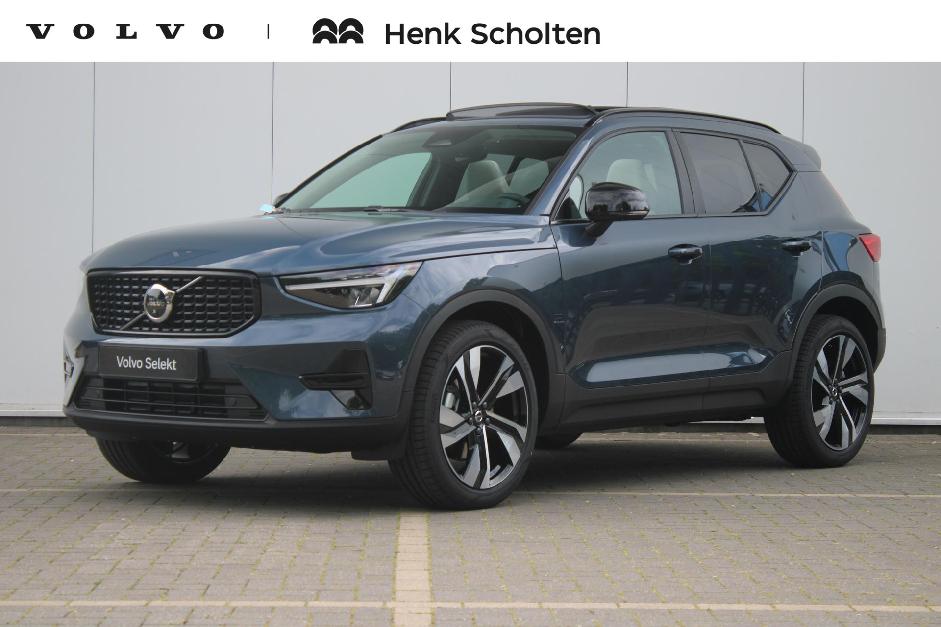 Volvo XC40 B4 Automaat Plus Dark