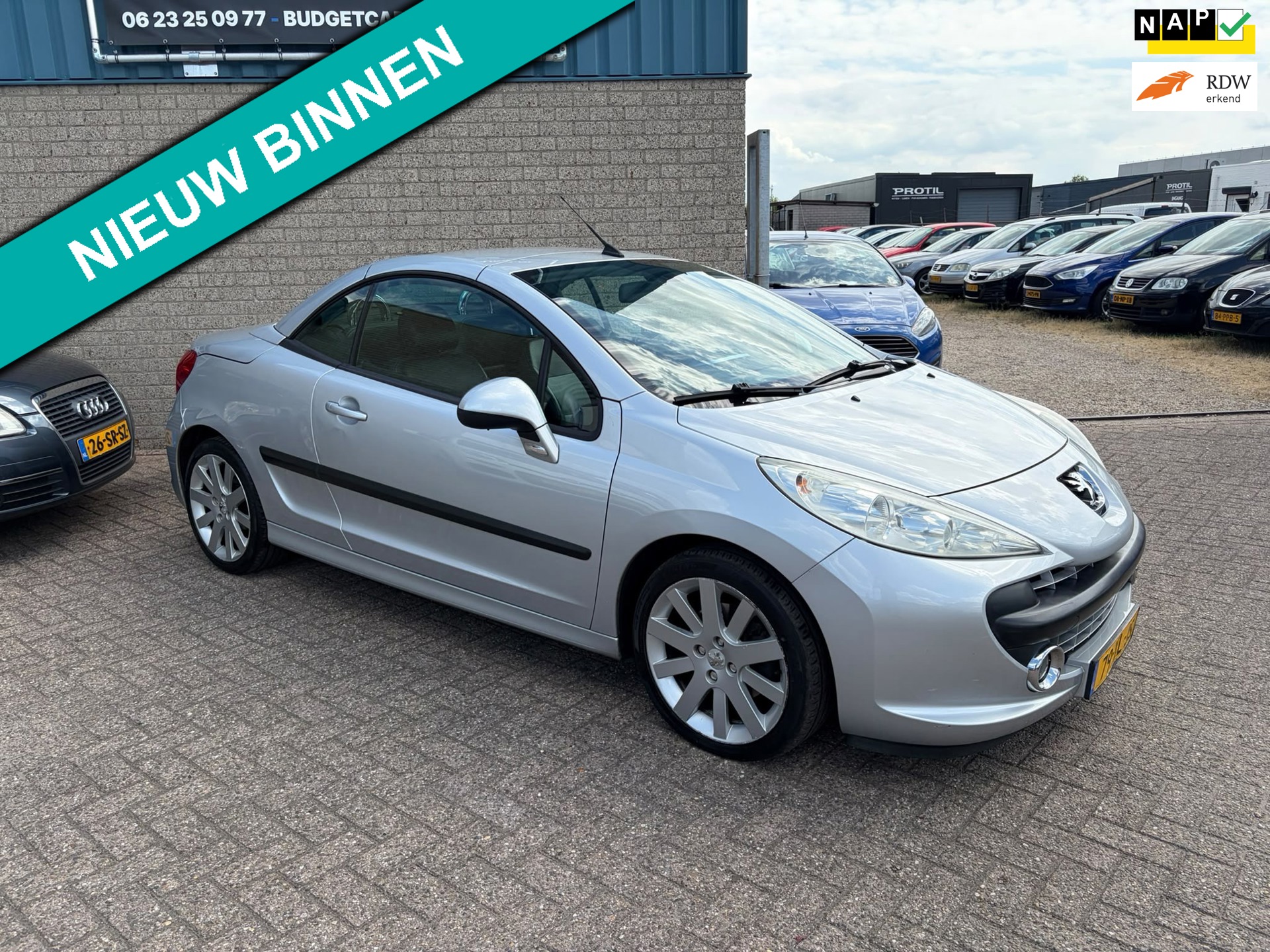 Peugeot 207 CC 1.6-16V T Féline