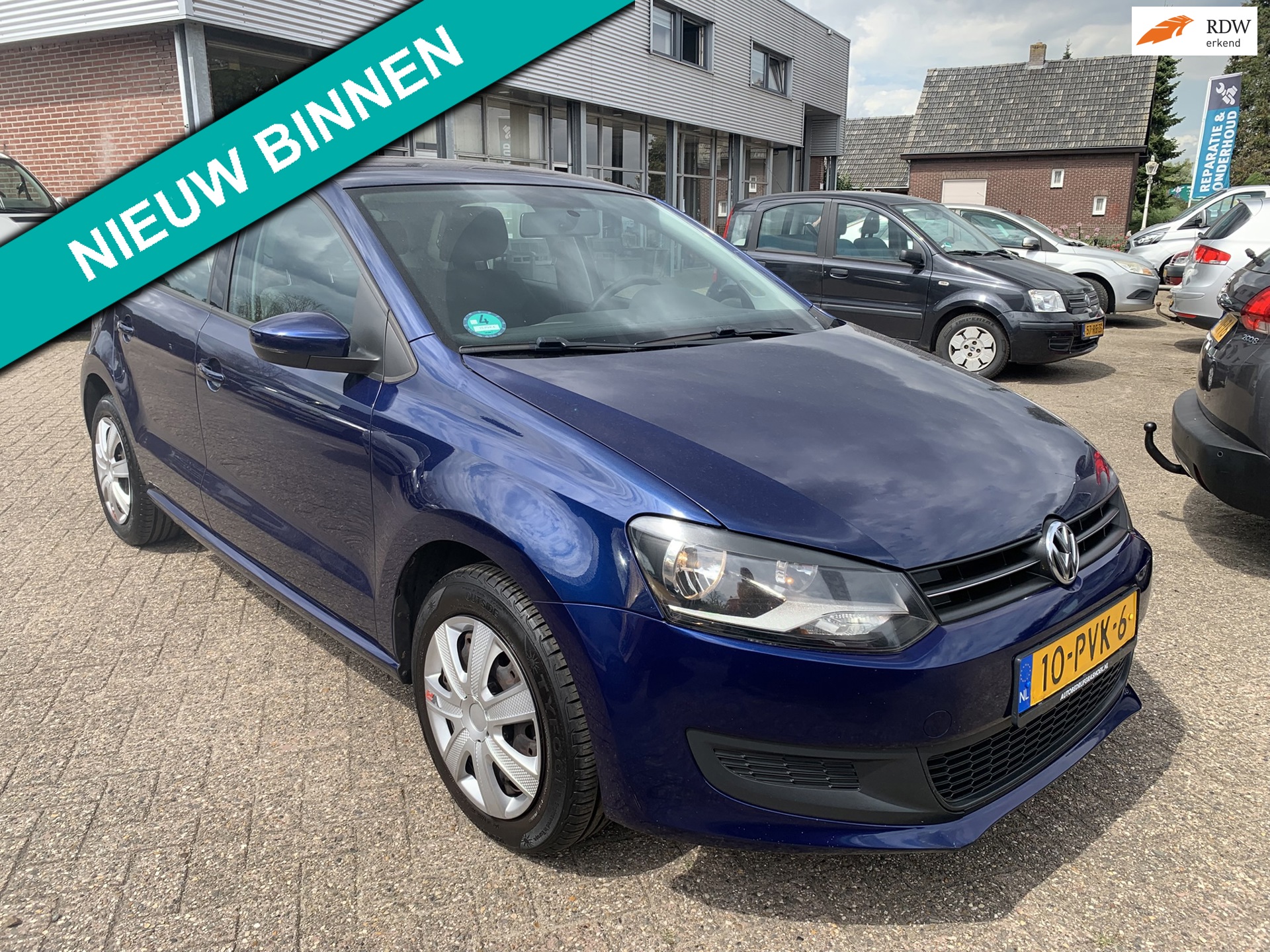 Volkswagen Polo 1.4-16V Comfortline 2011 € 3450.- 1 Jr. Apk , zo mee