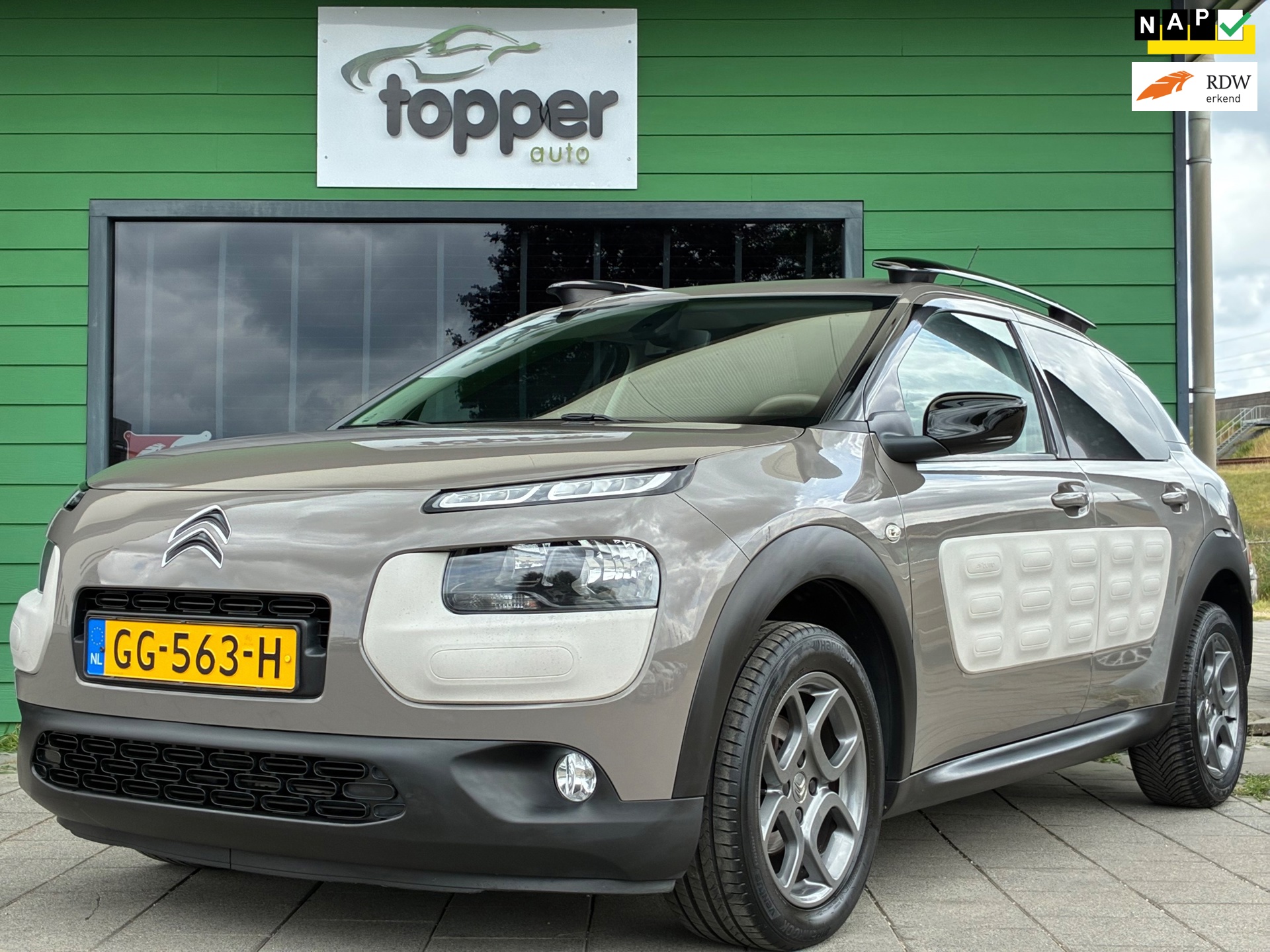 Citroën C4 Cactus 1.2 e-VTi Shine|2e Eigenaar|Automaat|D-Riem v.v.|Navigatie|Camera|Climatronic|CruiseControl|
