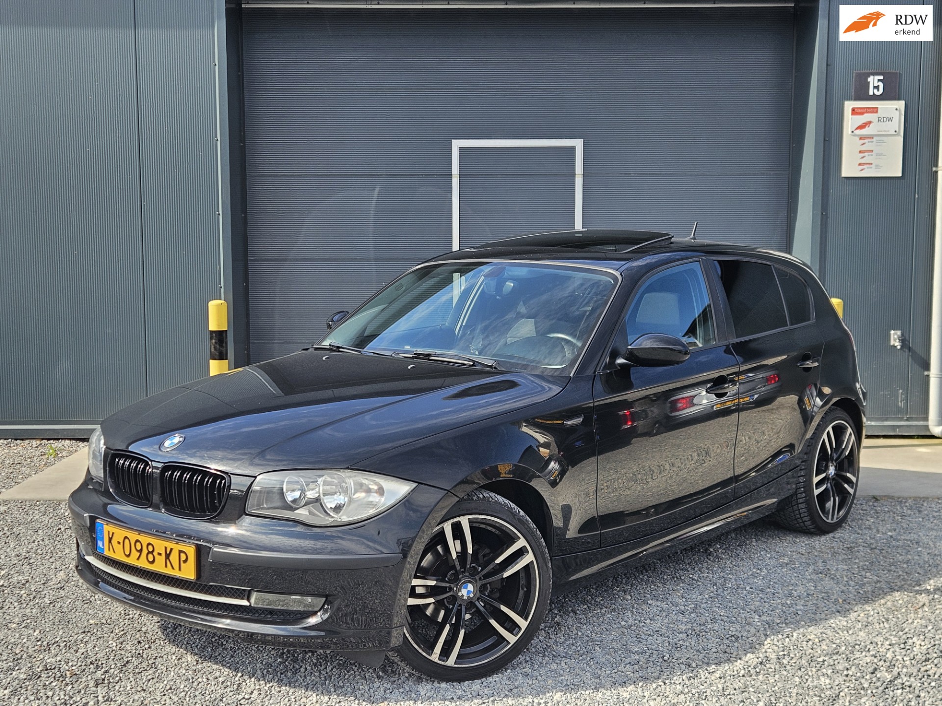 BMW 1-serie 116i Introduction NEW ketting Carplay