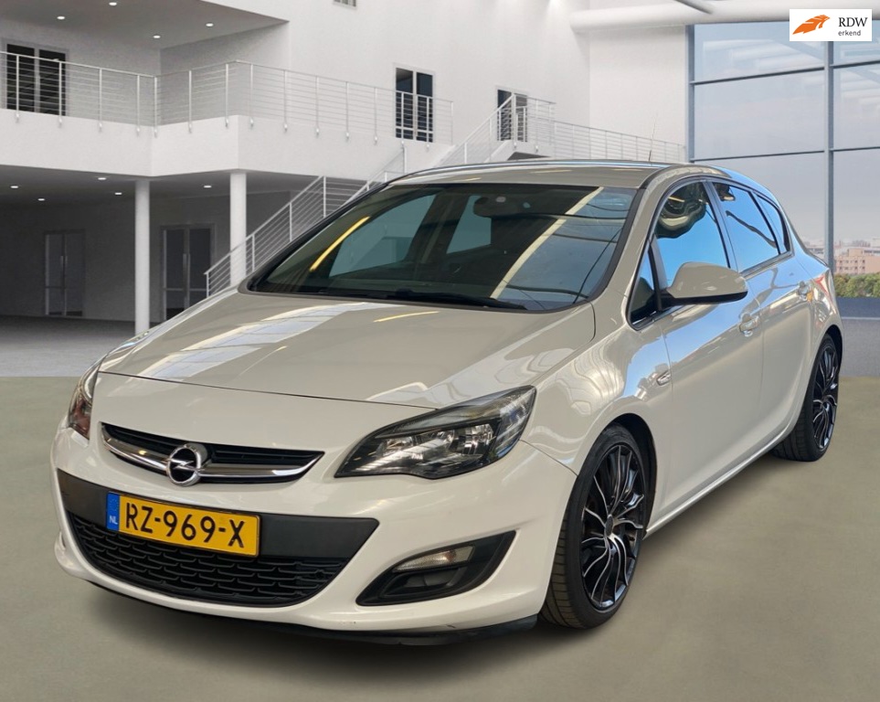 Opel Astra 1.4 Design Edition AIRCO NAVI BOEKJES