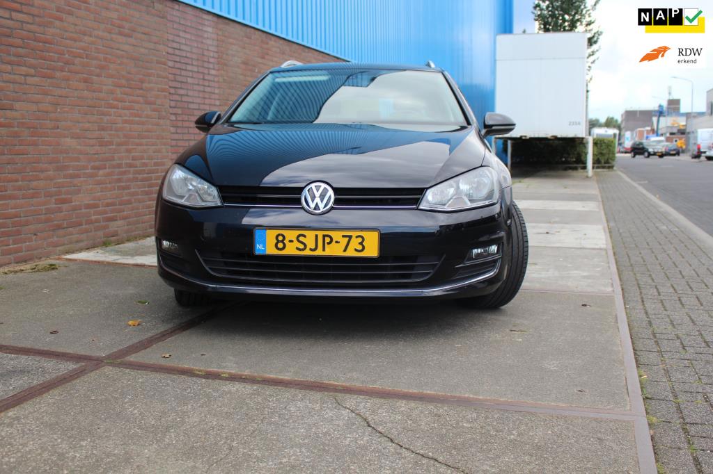 Volkswagen Golf Variant 1.2 TSI Highline, climate, navi, cruise, camera, trekhaak