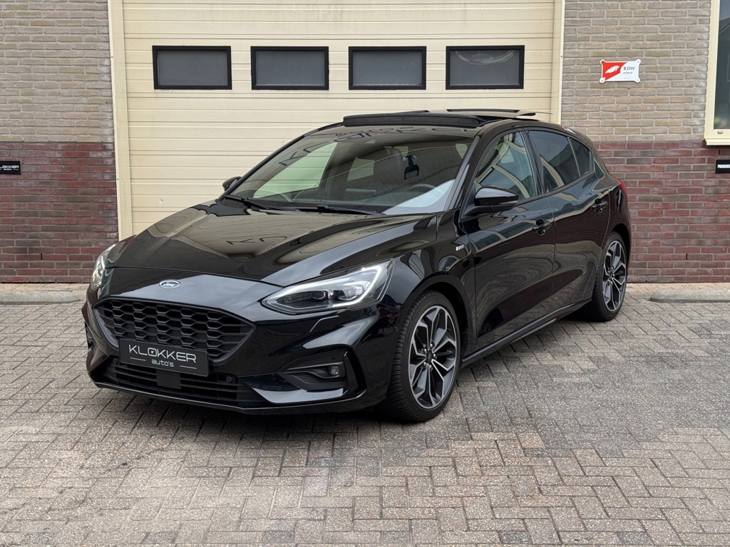 Ford Focus 1.5 ST-Line B&O Pano Line assist Dodehoekdetectie Stoel -/ stuur verw.