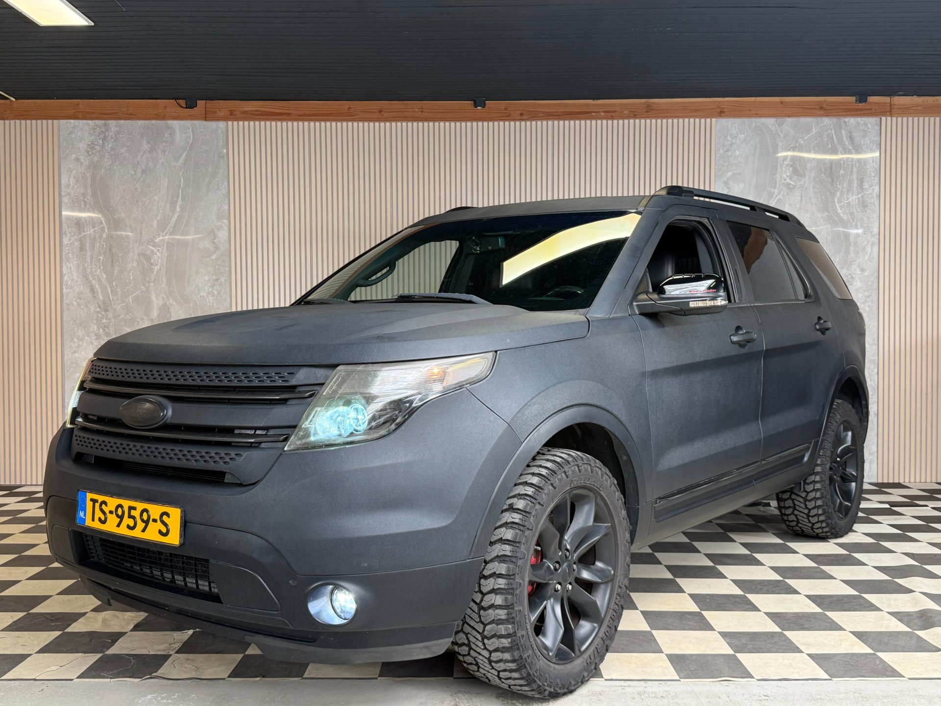 Ford EXPLORER XLT FWD 4DR 7P 3.5 V6 Nwe Apk Sfeer Cruise Control Airco