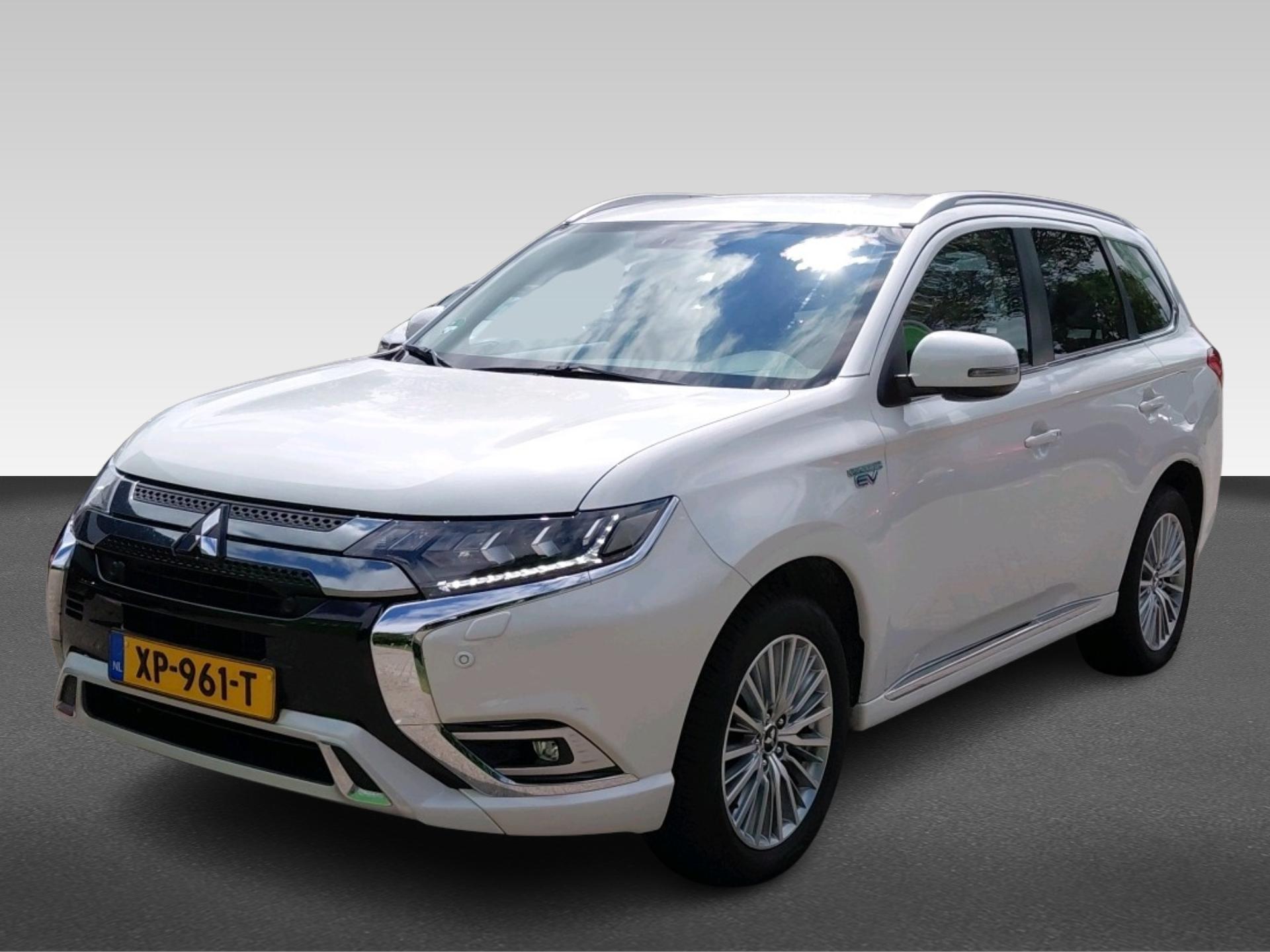 Mitsubishi Outlander 2.4 PHEV Intense plus