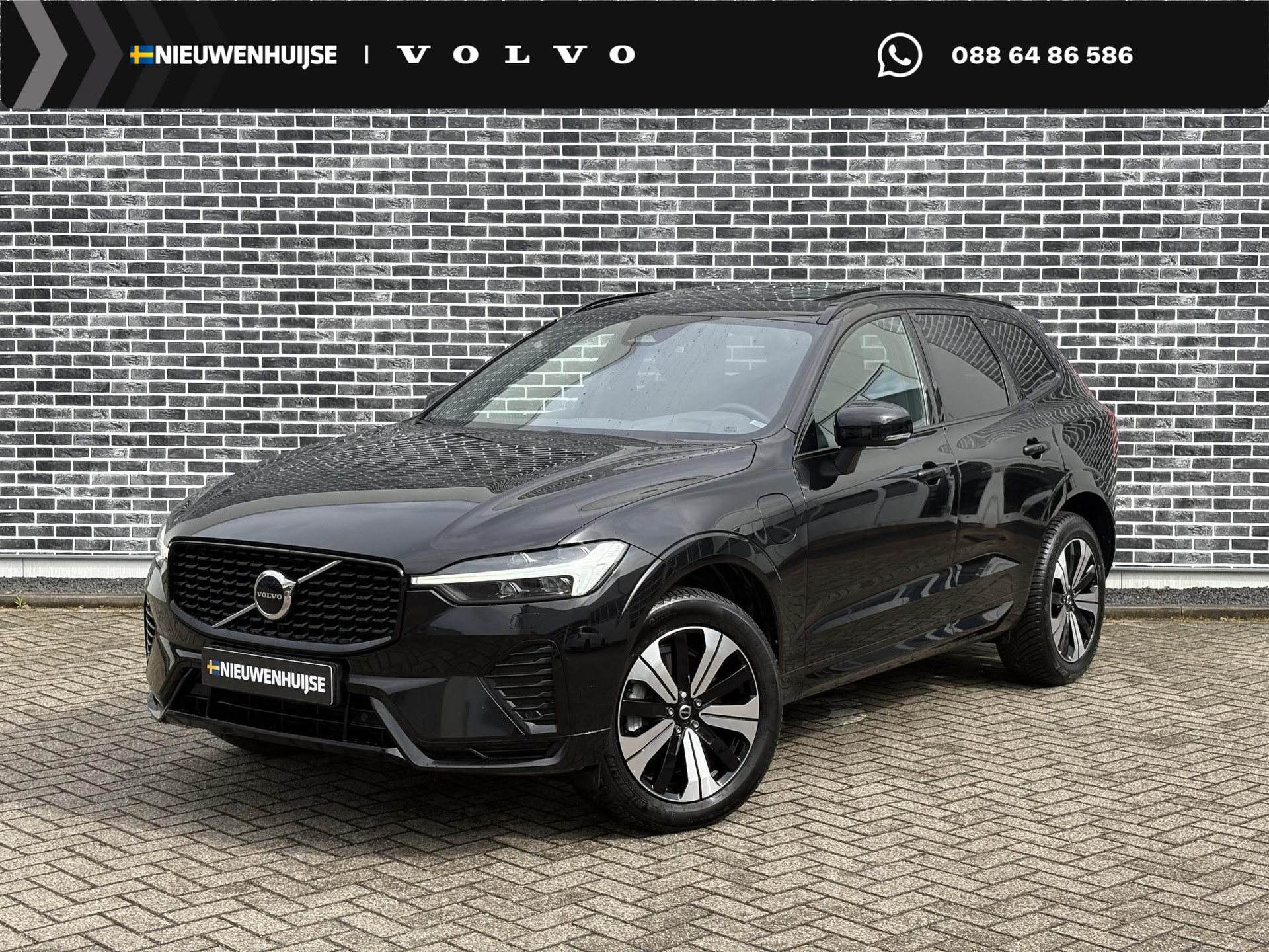 Volvo XC60 2.0 T6 Plug-in Hybrid AWD Plus Dark