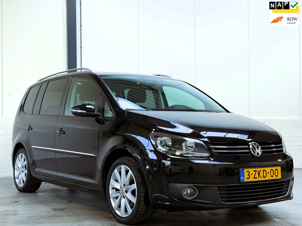 Volkswagen Touran 1.2 TSI Highline BlueMotion 7p.|Carplay|Trekhaak|P.D.C.