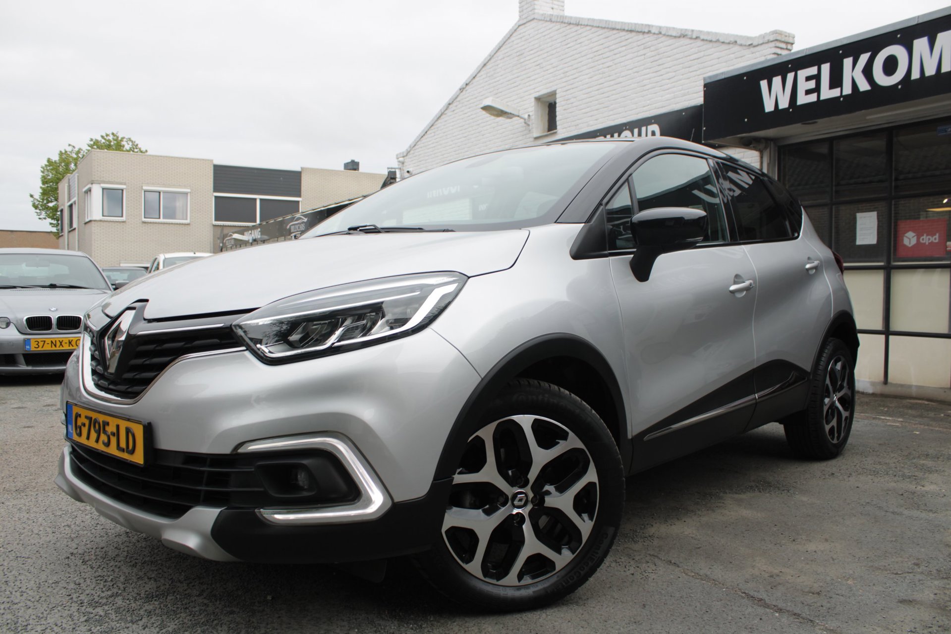Renault Captur 1.2 TCe Intens / Camera / Panodak / Keyless / PDC / Navi
