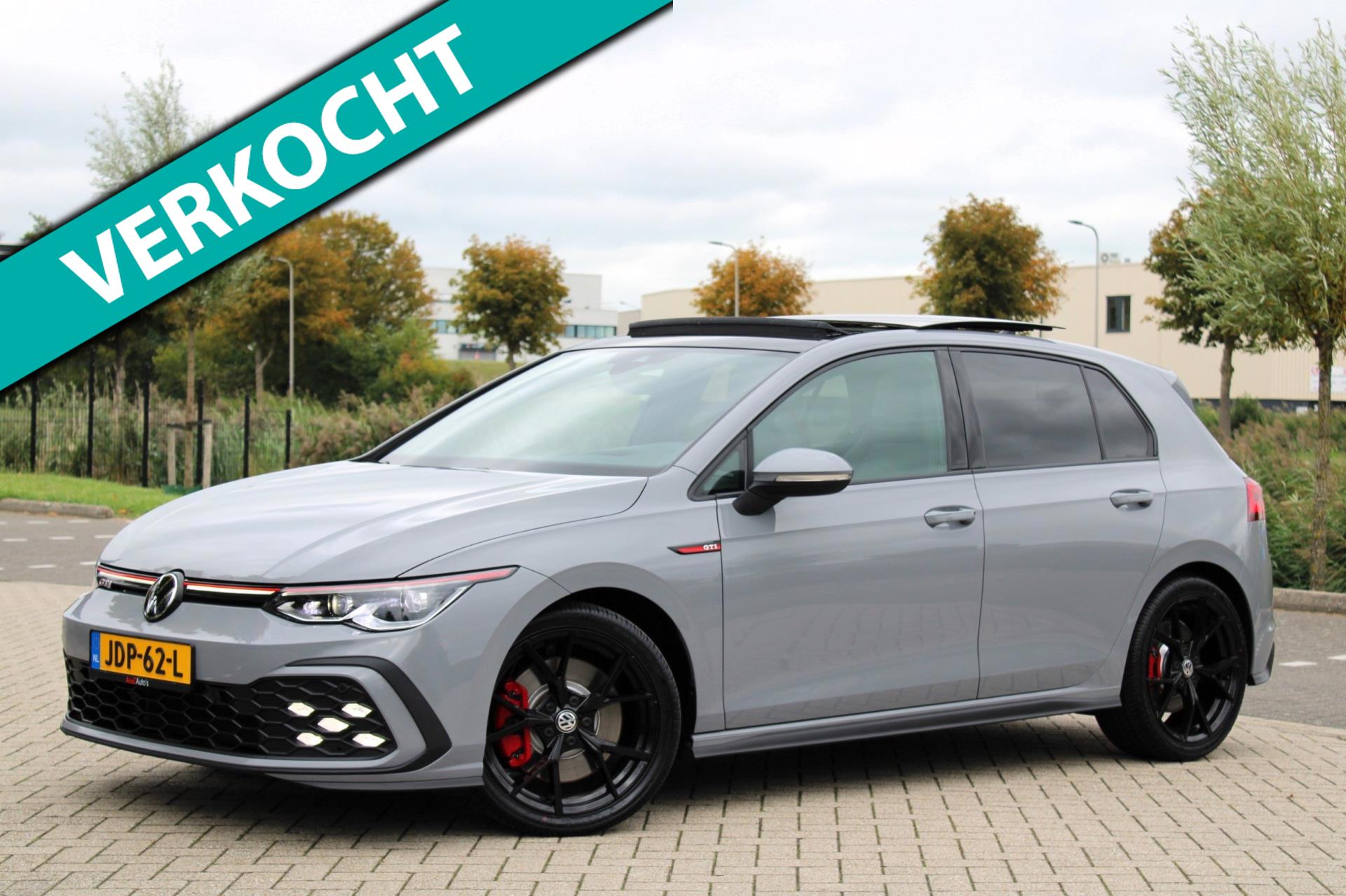 Volkswagen GOLF 2.0 TSI GTI l Pano l IQLight l Camera l ACC