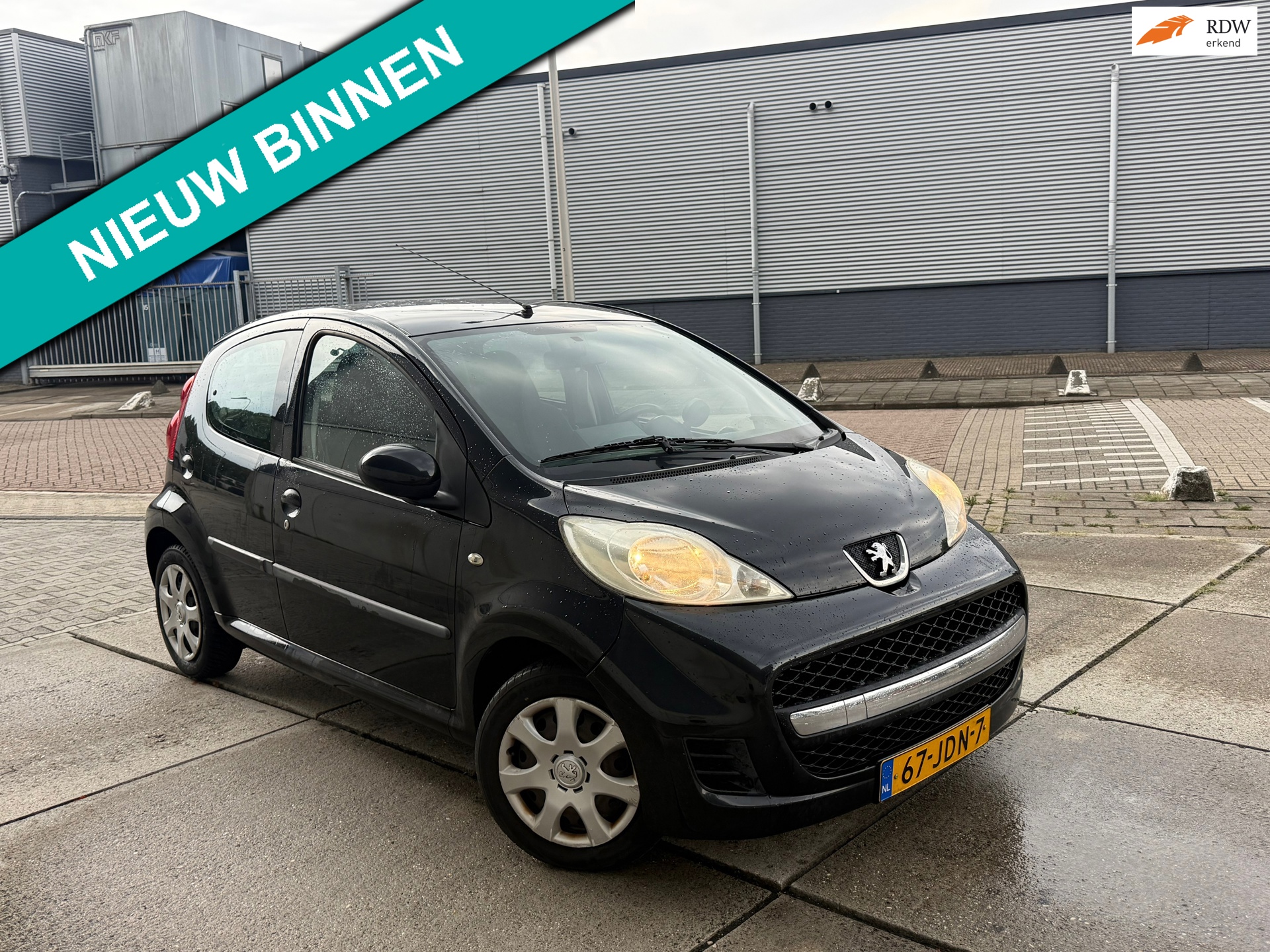 Peugeot 107 1.0-12V Sublime Airco 5 DR APK 2027 scherm