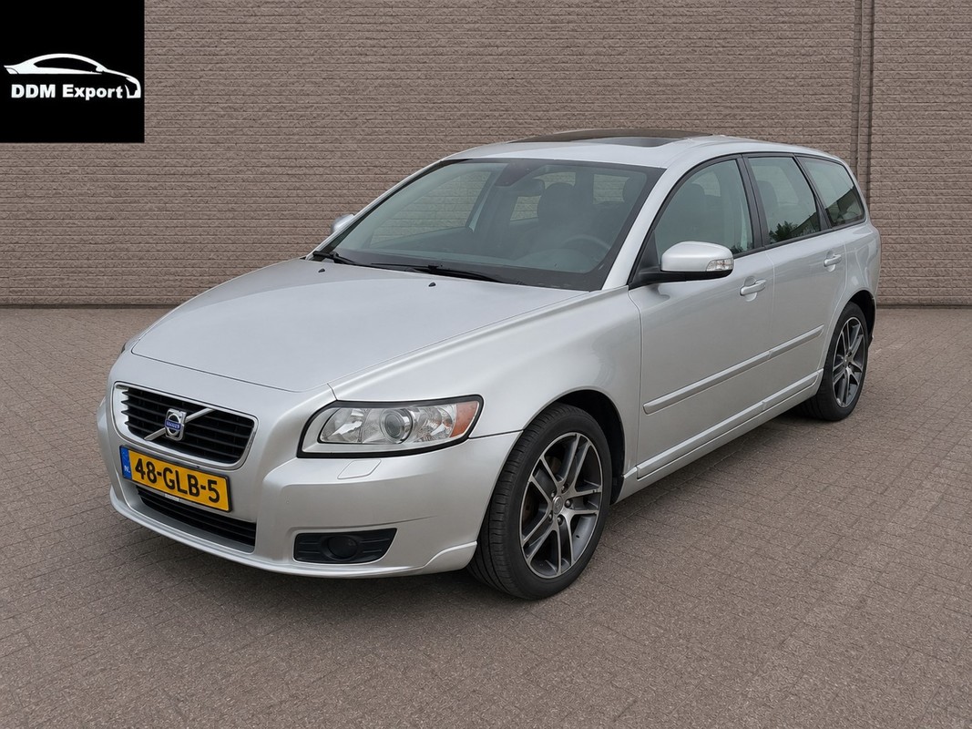 Volvo V50