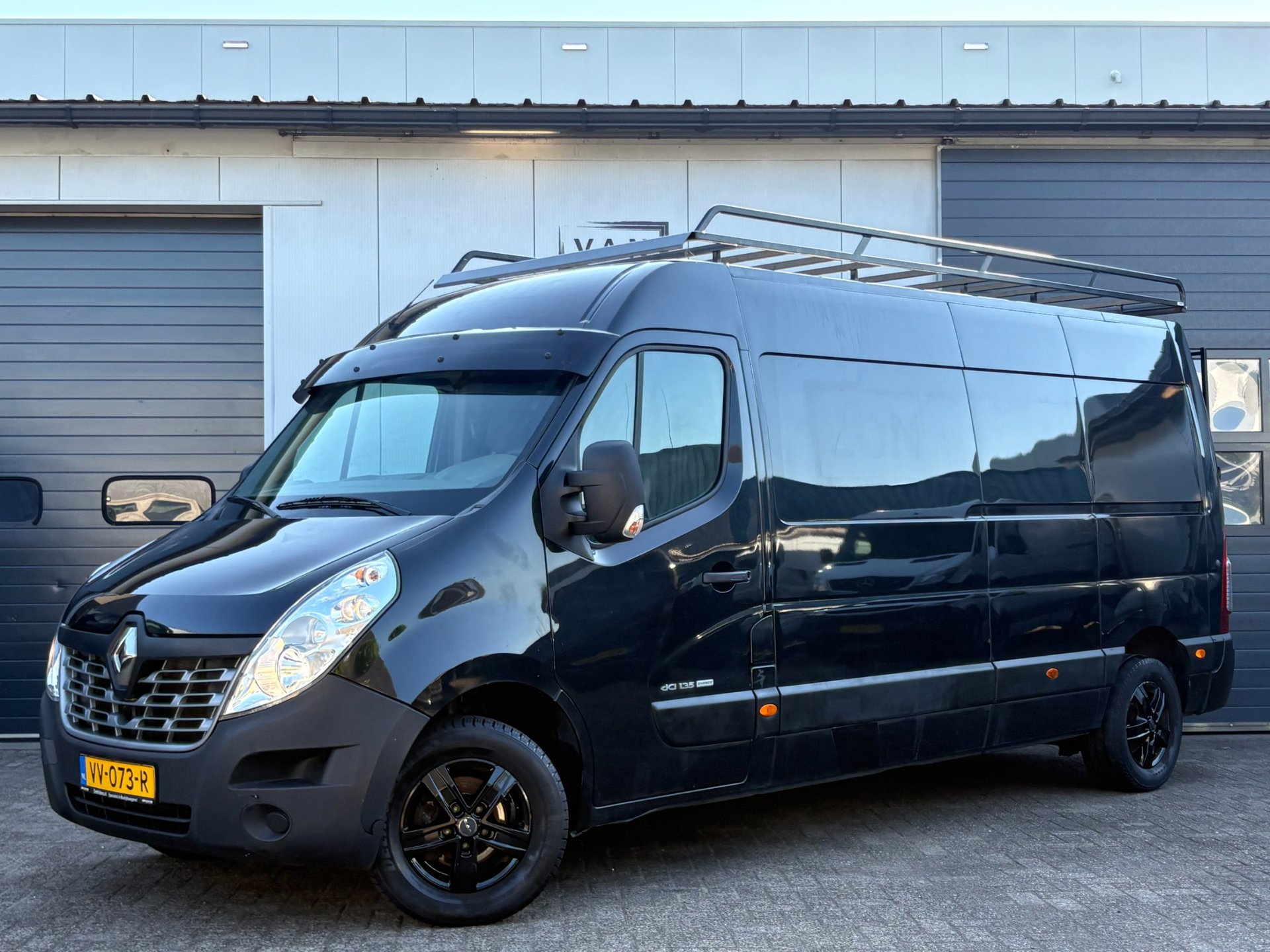 Renault Master T35 2.3dCi 136pk L3H2 Airco Cruise 3-pers.