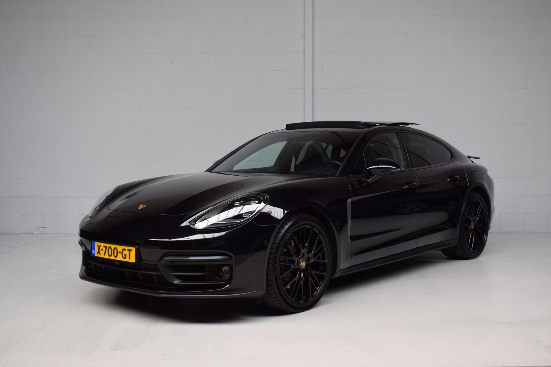 Porsche Panamera 2.9 4 E-Hybrid Platinum Edition ORG.NED / NAP / DEALER-ONDERHOUDEN / PANORAMADAK / SPORT CHRONO / LUCHTVERING