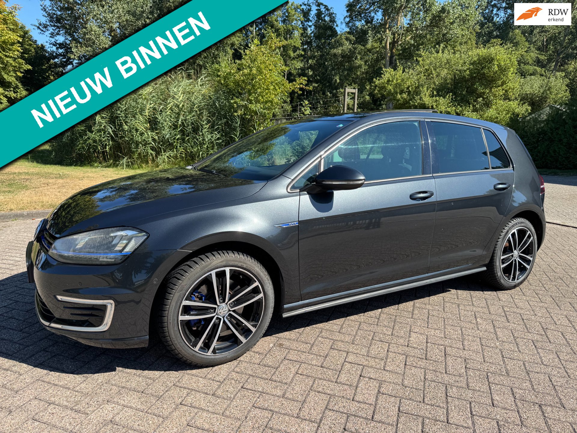 Volkswagen Golf 1.4 TSI GTE|225pk|Ecc|Pano|Cruise|Navi|Camera