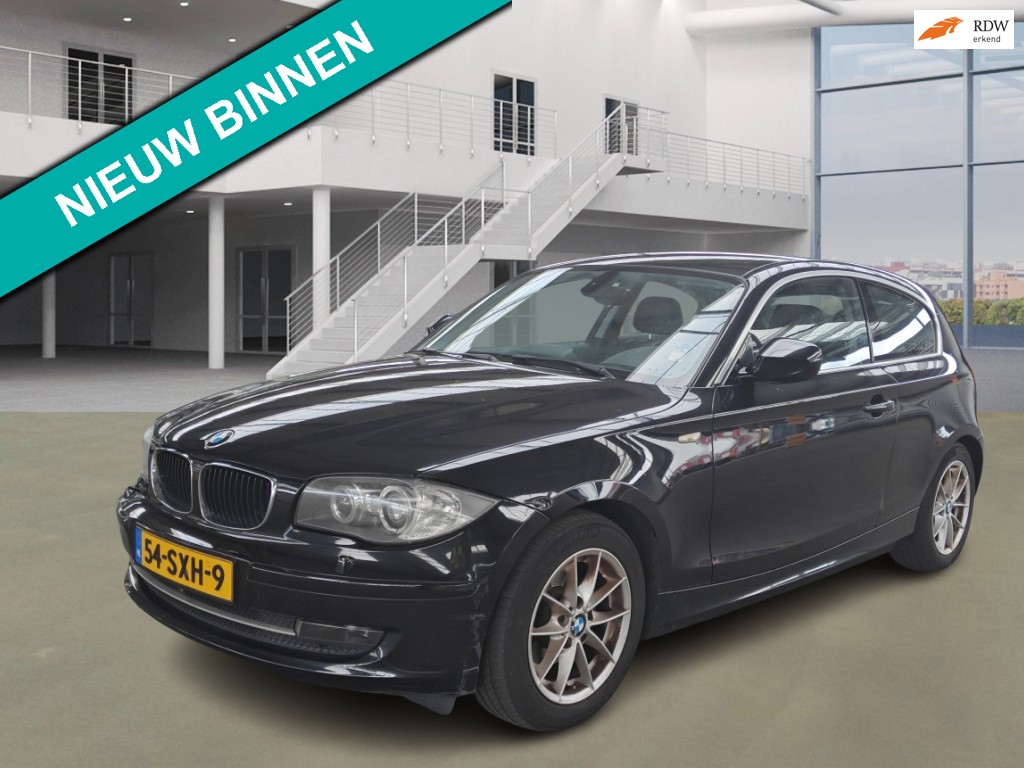 BMW 1-serie 116i Business Line Ultimate Edition AUT NAVI LEDER