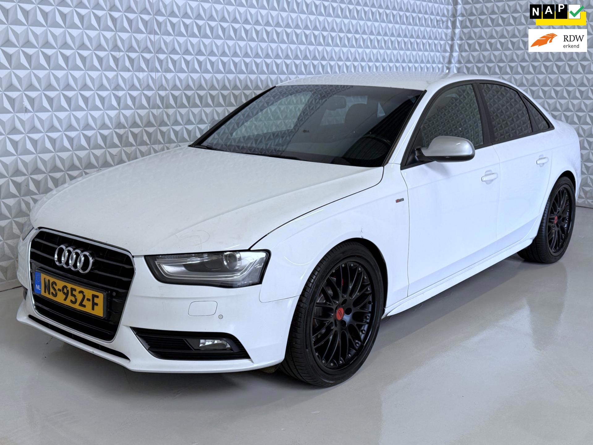 Audi A4 2.0 TDI Sport (STUURBEKRACHTIGING DEFECT!)