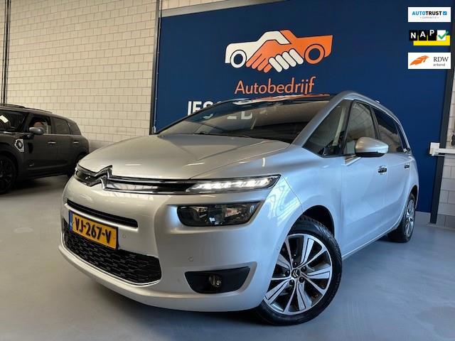 Citroën C4 PICASSO 1.6 diesel/ grijs kenteken/ bj.2014/ navigatie/climate/trekhaak/ sportvelgen/ APK 11/2026 en NAP met 171913 km.