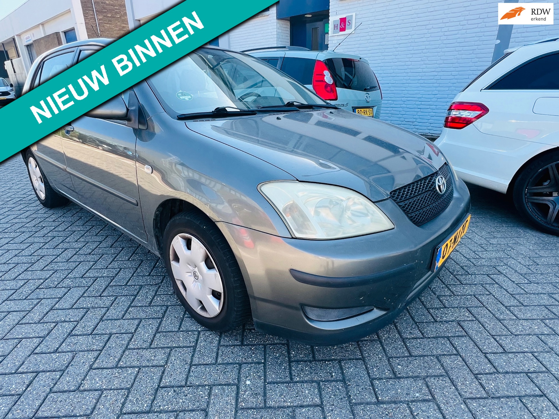 Toyota Corolla 1.4 VVT-i Linea Terra