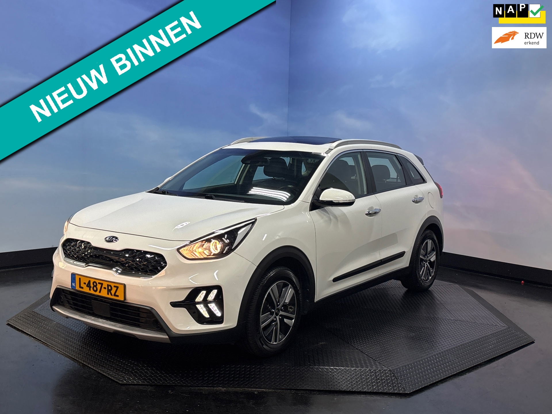 Kia Niro 1.6 GDi Hybrid DynamicLine Pano, Trekhaak, Camera, Carplay