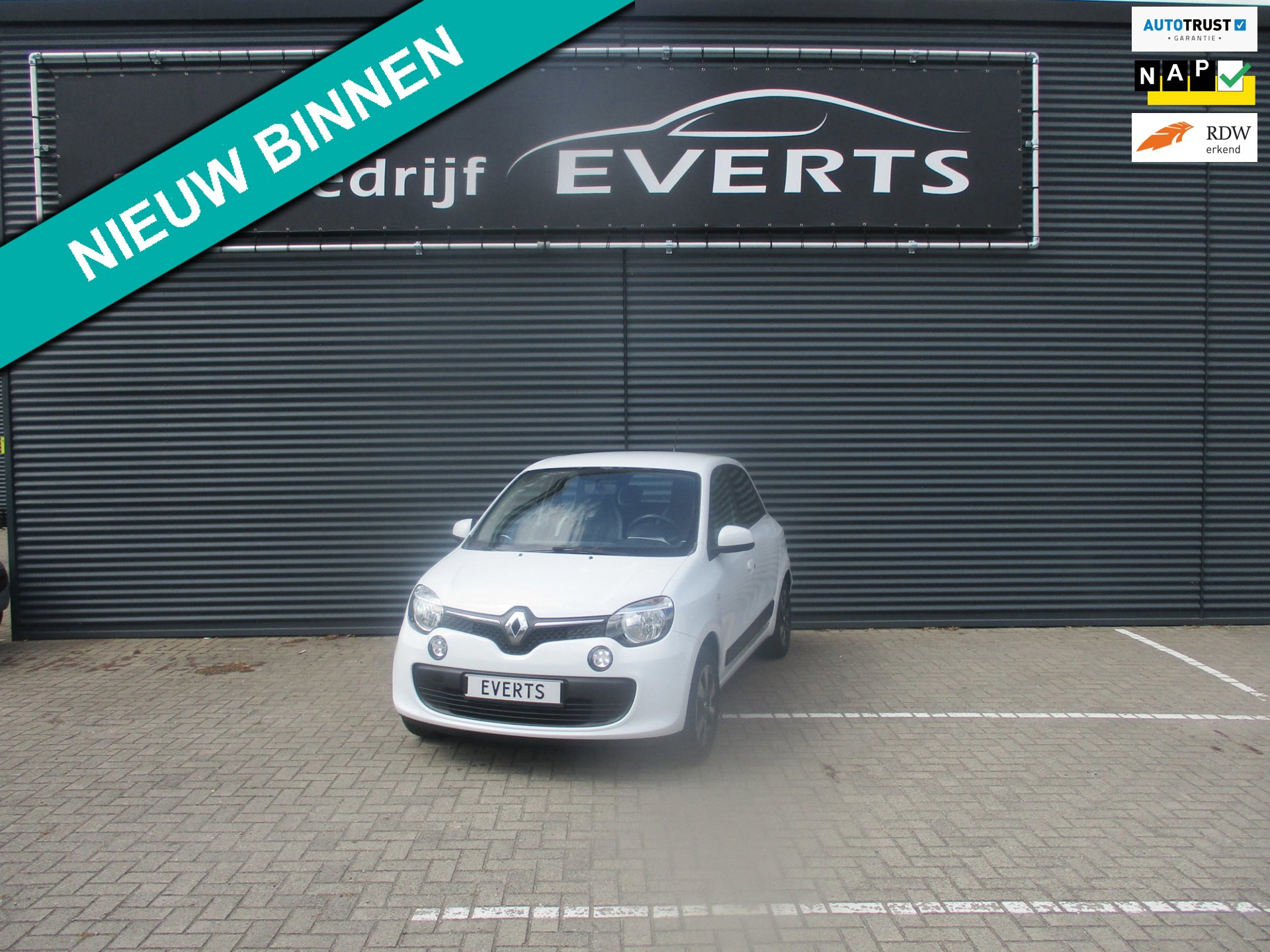Renault Twingo 1.0 SCe Expression 124438 Km Nap met Airco zeer mooie auto nu scherpe meeneem prijs