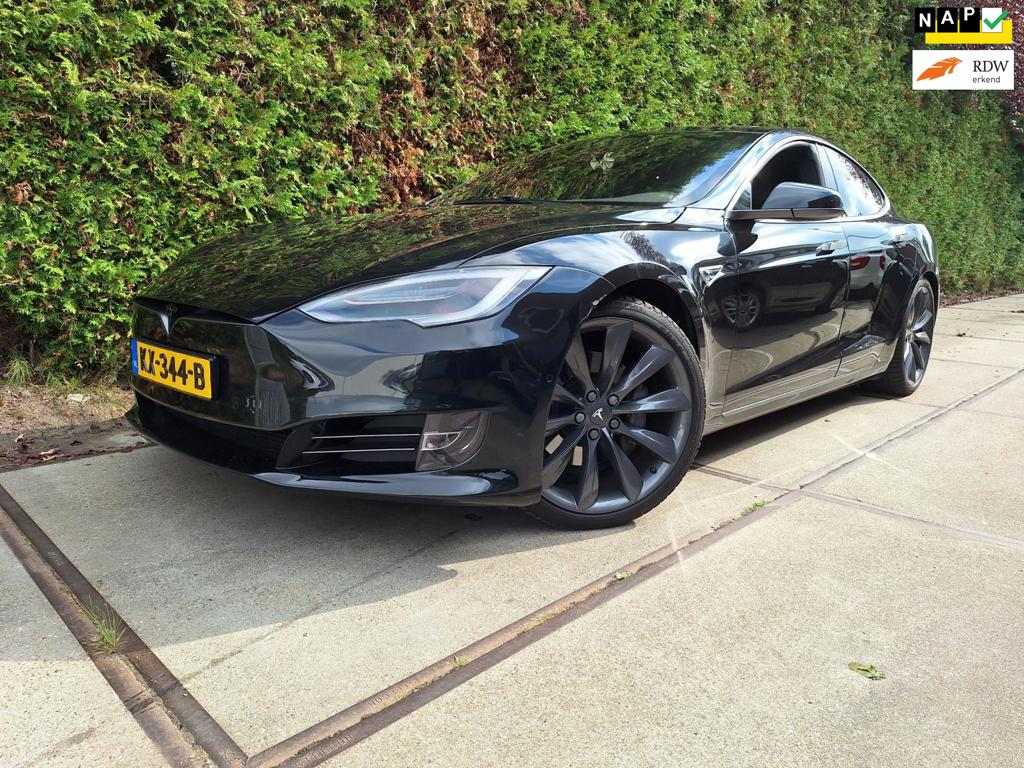 Tesla Model S 90D Base (FREE SUPERCHARGING LEVENSLANG!!!)