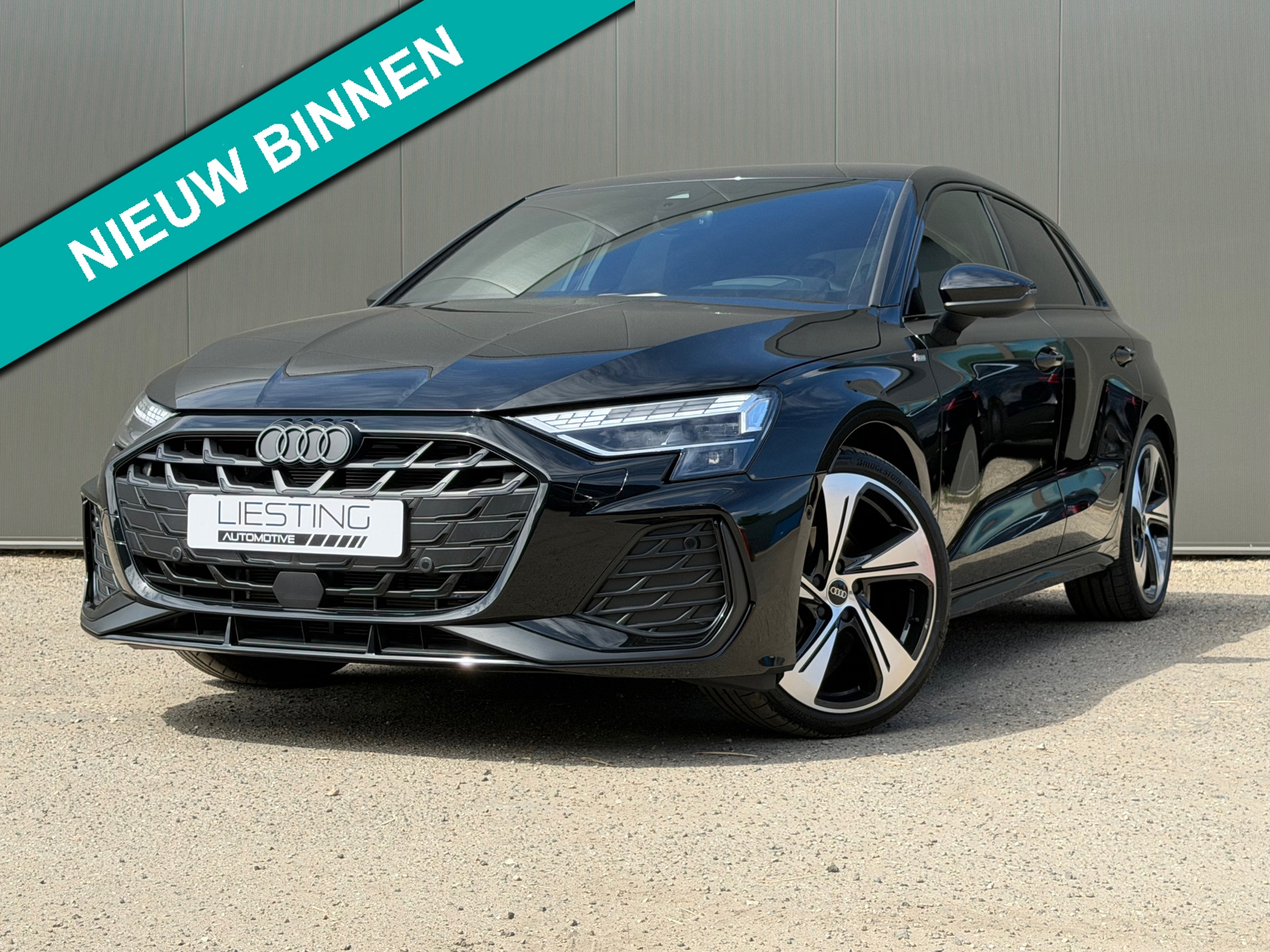 Audi A3 SPORTBACK 35 TFSI S Edition Sonos Carplay ACC Camera
