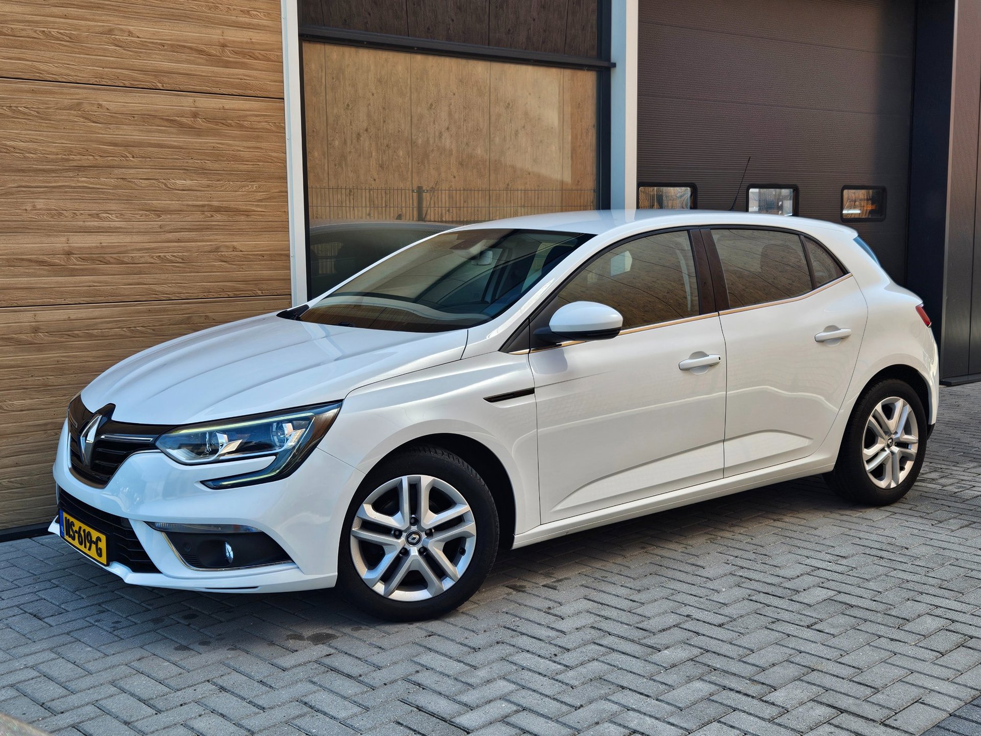 Renault Mégane 1.2 TCe Zen Navi Cruise PDC Bluetooth