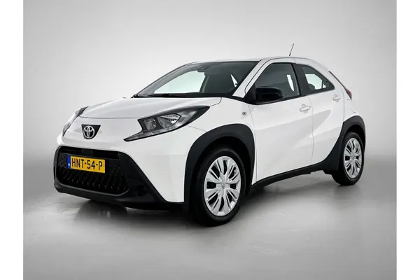1.0 VVT-i MT Play
