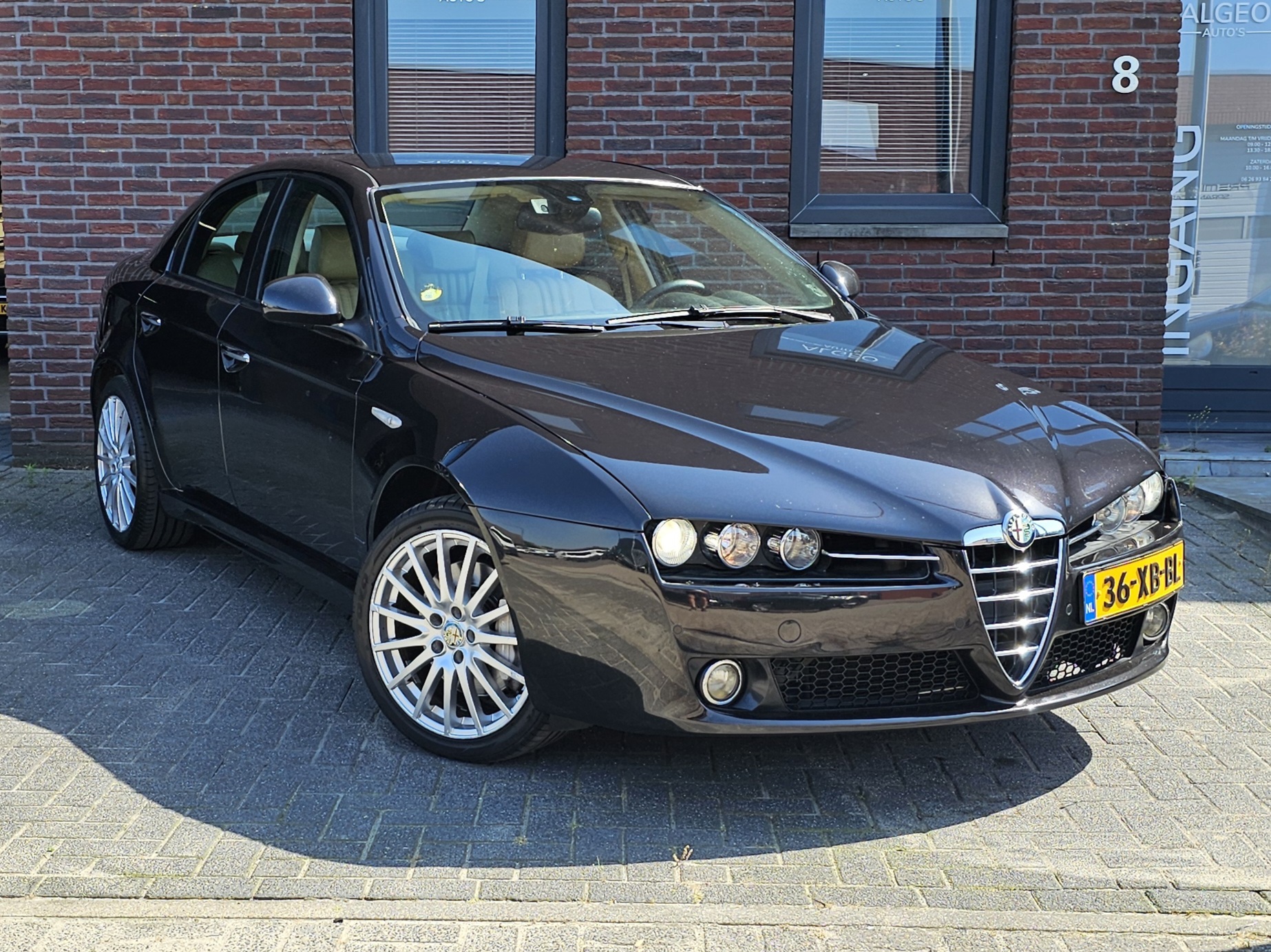 Alfa Romeo 159 3.2 JTS Q4 Q-tronic TI - tweede eigenaar / NAP