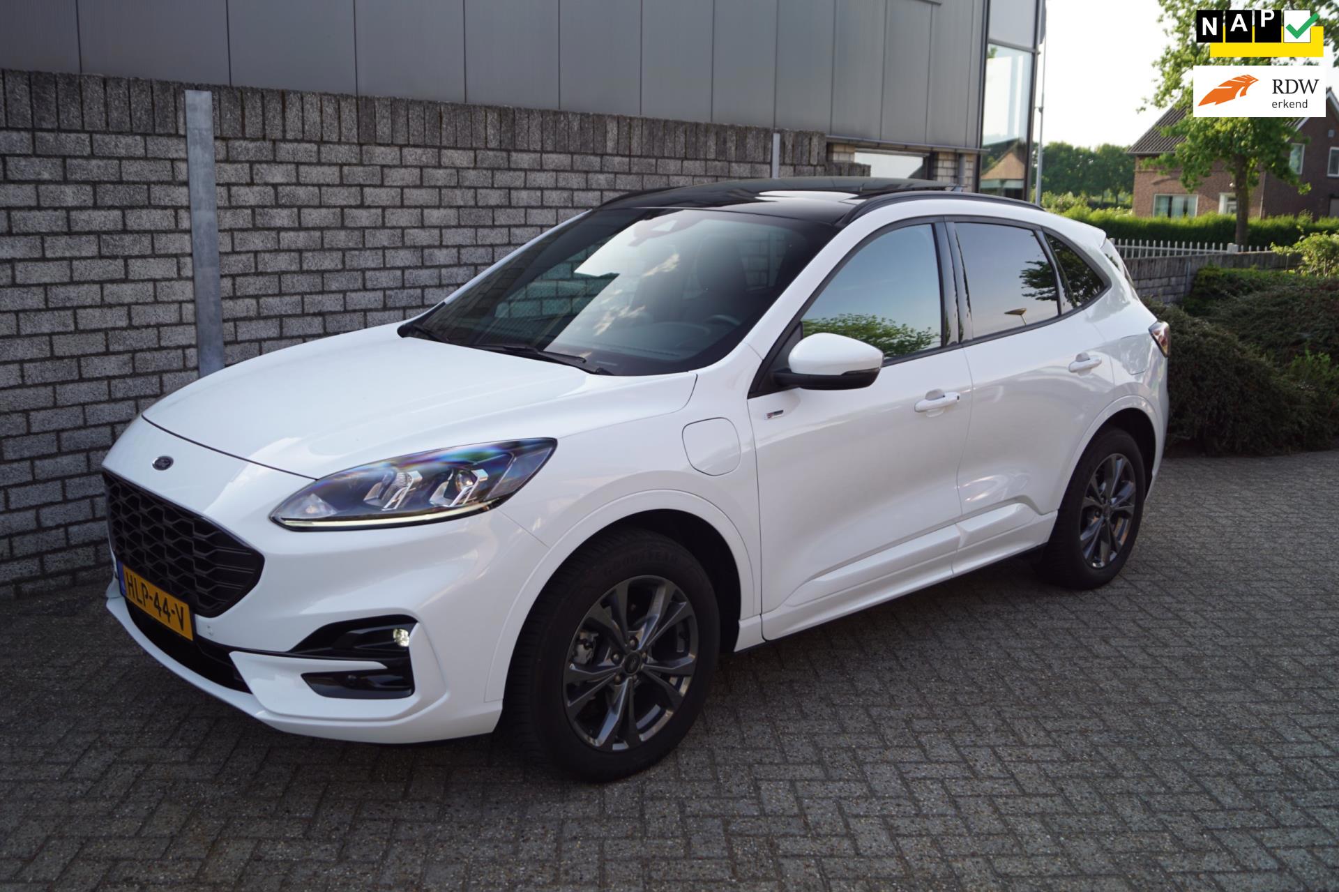 Ford KUGA 2.5 PHEV ST-Line X Autom Panodak Stoel/Stuur Voorruitverw Navi Camera Clima Cruise 2x PDC Apple Carplay LMV ENZ.