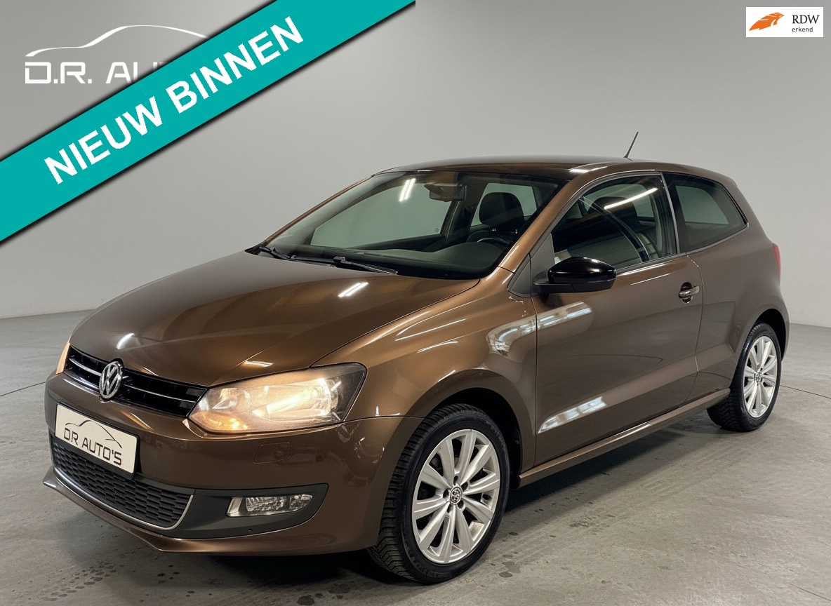 Volkswagen Polo 1.2 Easyline | Panoramadak | Apple CarPlay | Nieuwe APK