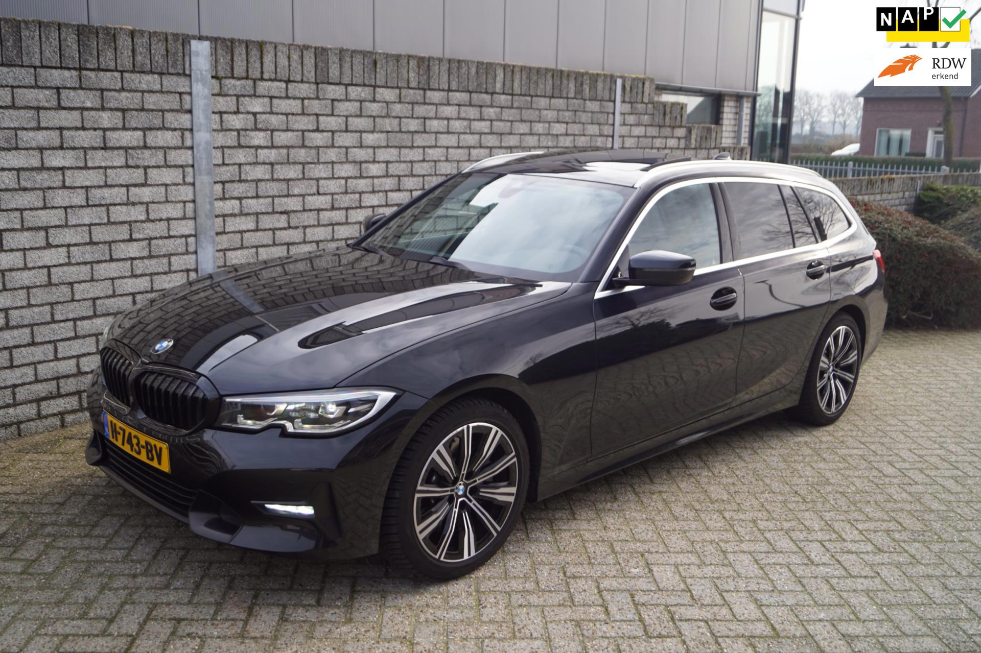 BMW 3-serie Touring 330i High Executive Edition Sport Line Autom Panodak Leder Sportst Stoelverw Navi Camera Clima 2x PDC ENZ .