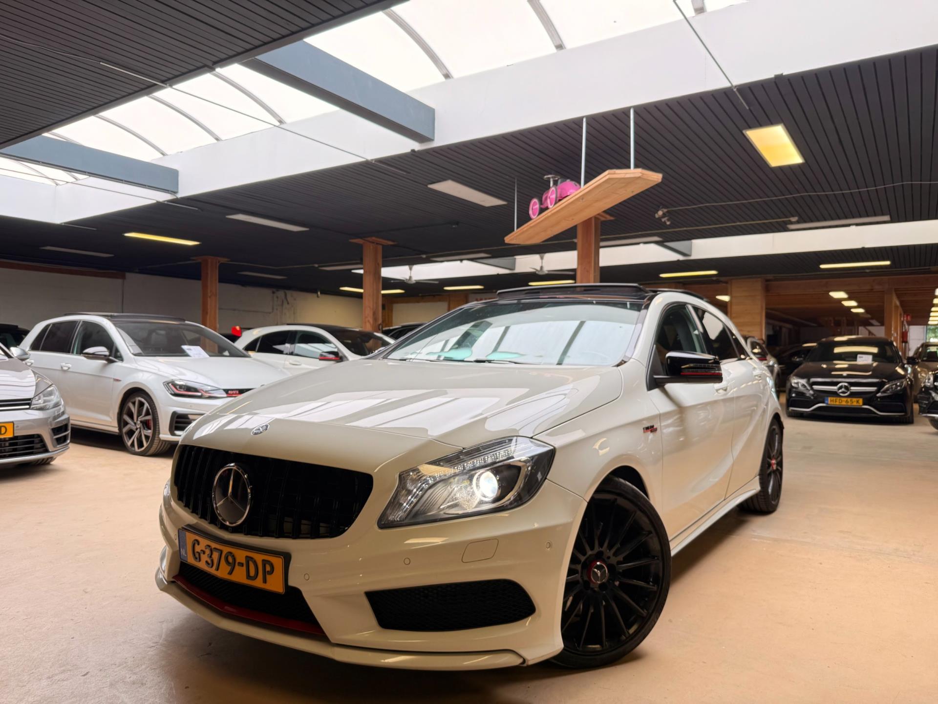 Mercedes-Benz A-klasse 250 AMG Sport 4MATIC Ambition Pano Airco Cruise Control