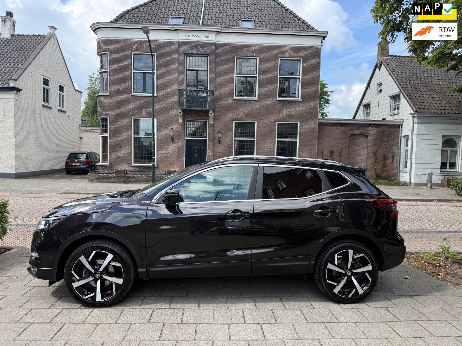 Nissan Qashqai 1.2 Tekna LEER NAVI PANO EERSTE EIGENAAR PERFECT ONDERHOUDEN