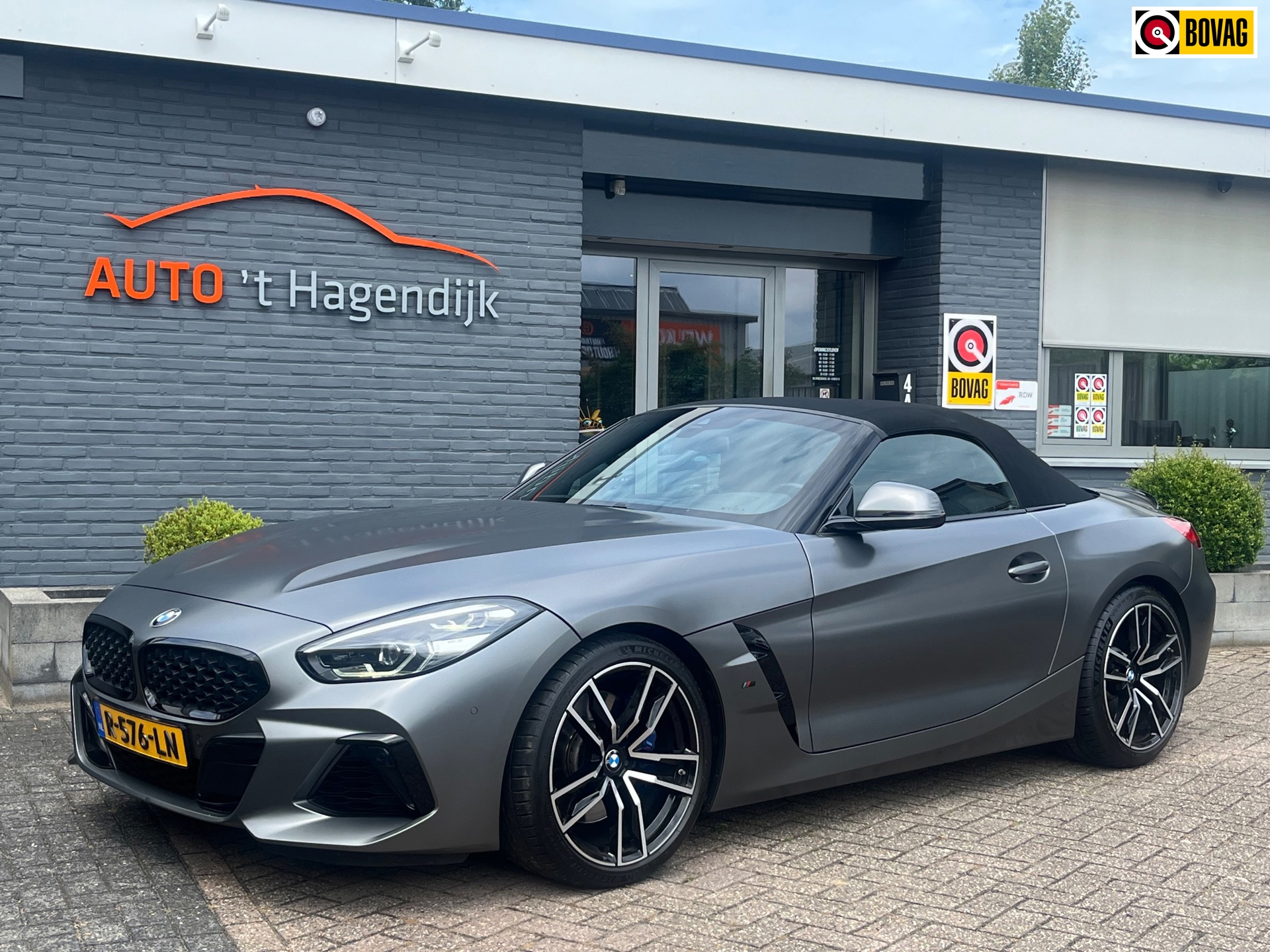 BMW Z4 Roadster M40i HE Frozen Grey H&K BTW HUD topstaat