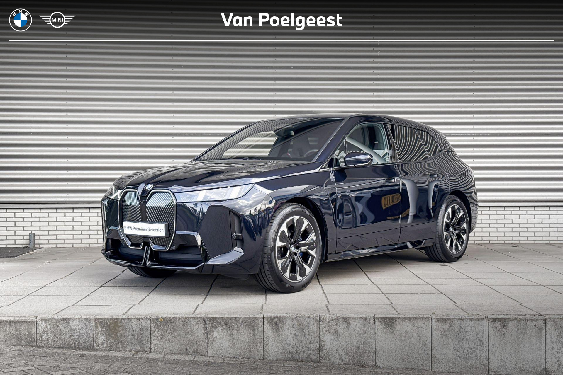 BMW iX xDrive45