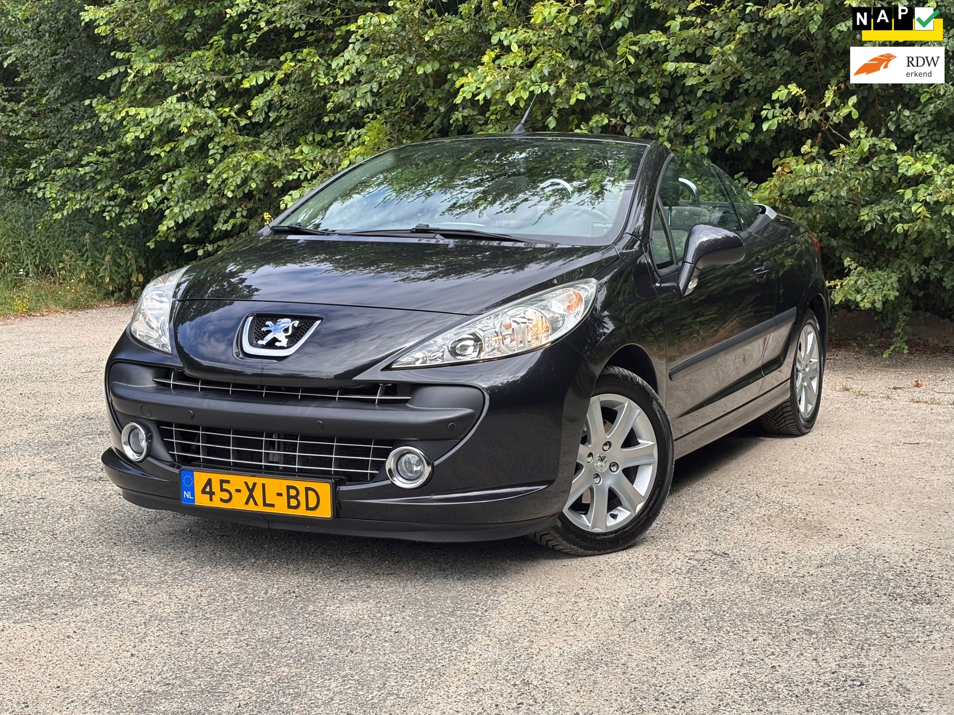 Peugeot 207 CC 1.6 VTi | " 101.000 " KM + Airco Nu € 2.950,- !!!