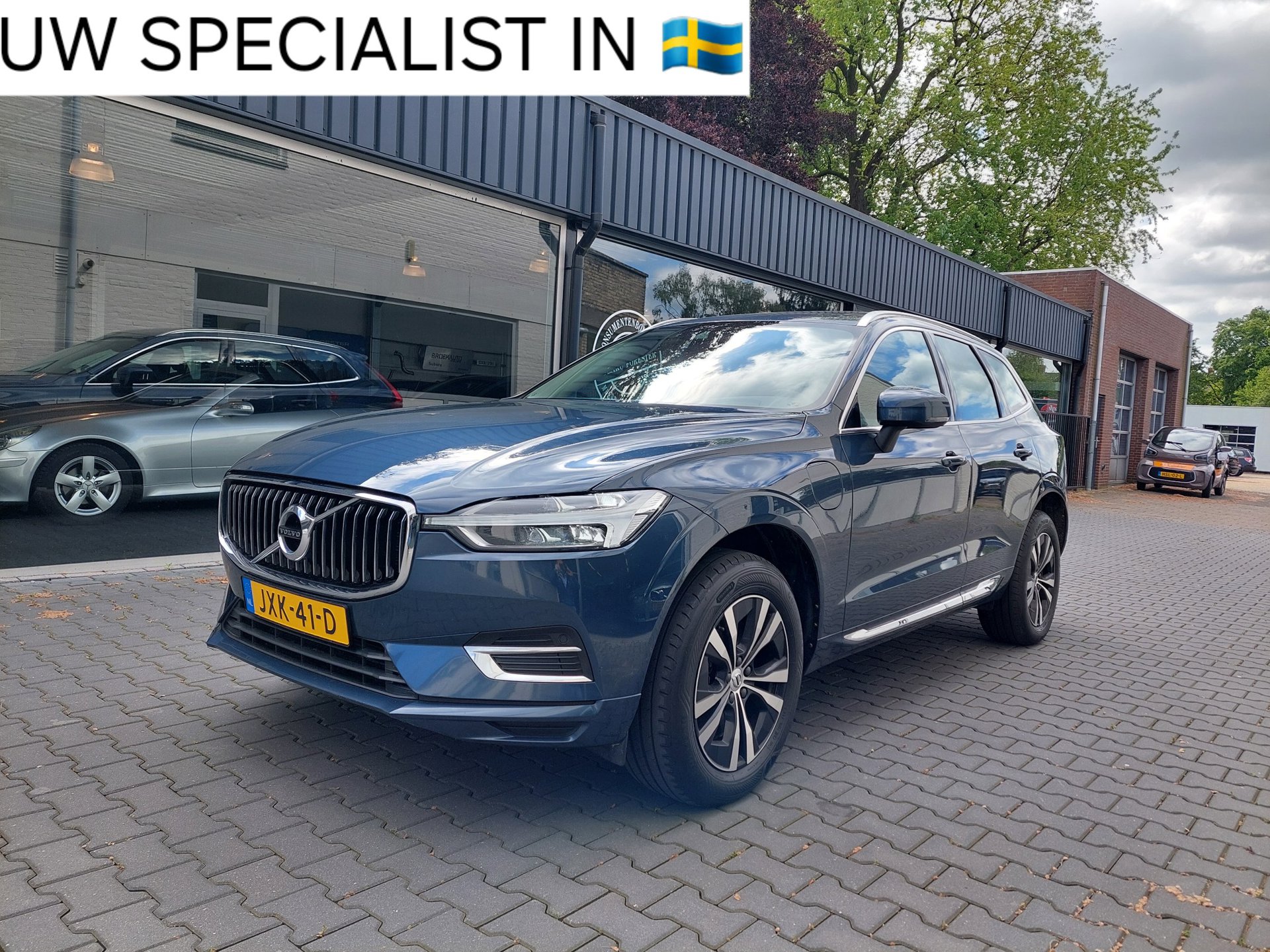 Volvo XC60 2.0 Recharge T6 AWD Panorama dak inclusief Garantie Apple carplay Leer Navi Trekhaak Electrische achterklep Keyless sta